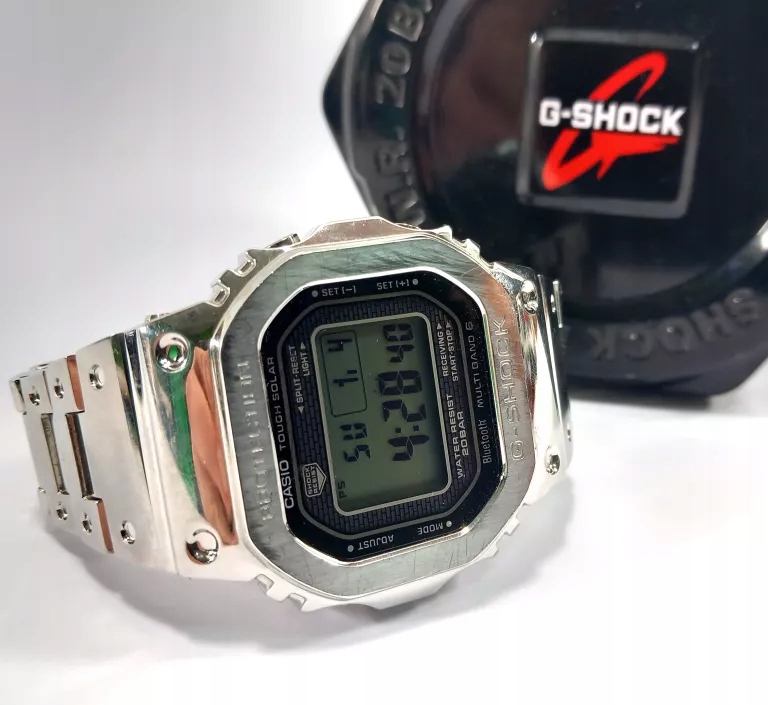 ZEGAREK CASIO G-SHOCK CASIO GMW-B5000 + PUDEŁKO