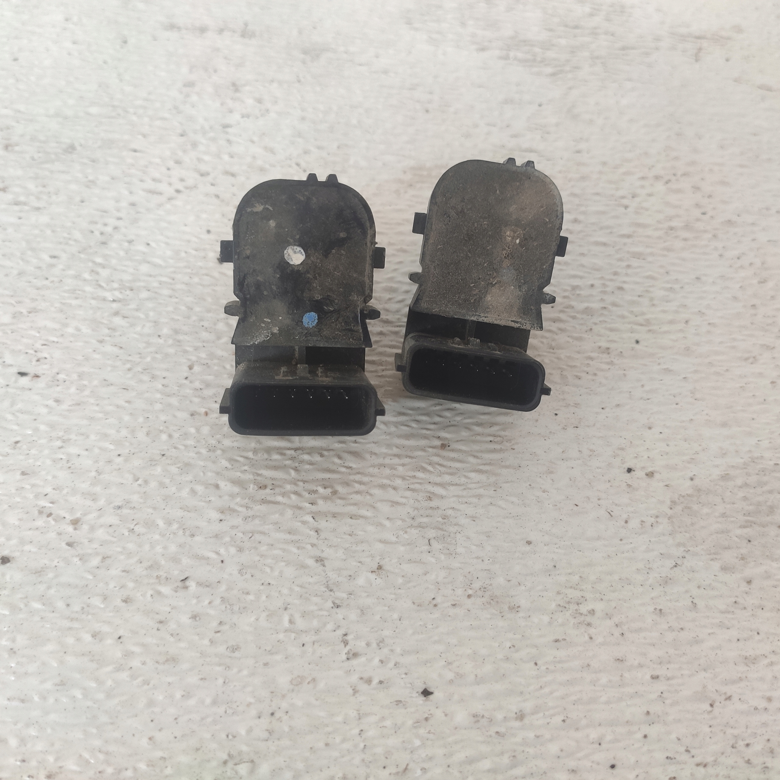 KIA RIO IV 2017>23 Sensor Parken PDC heck 95720-H8010