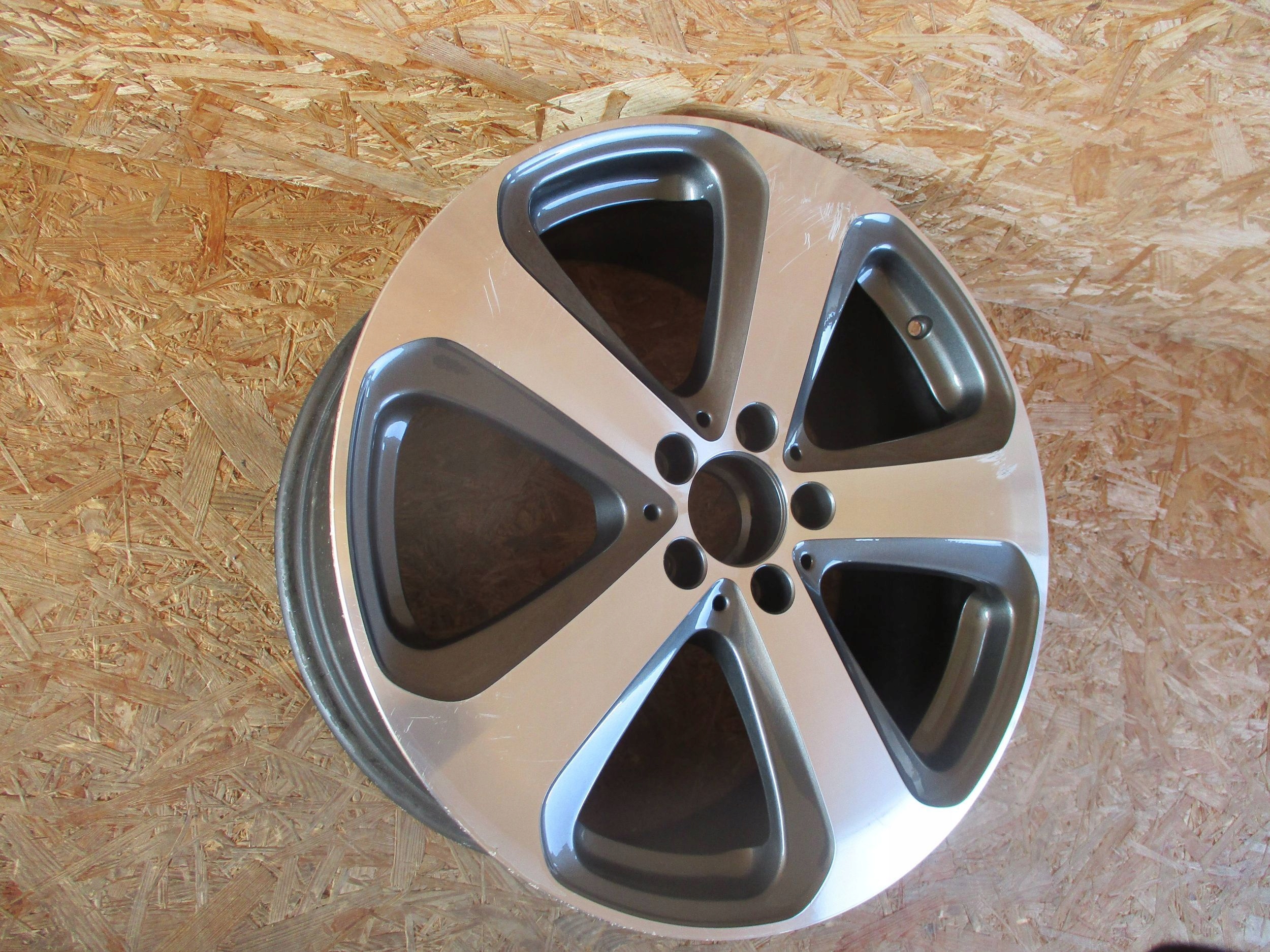 disk hliníkový MERCEDES GLC W253 8Jx19 ET38 5x112