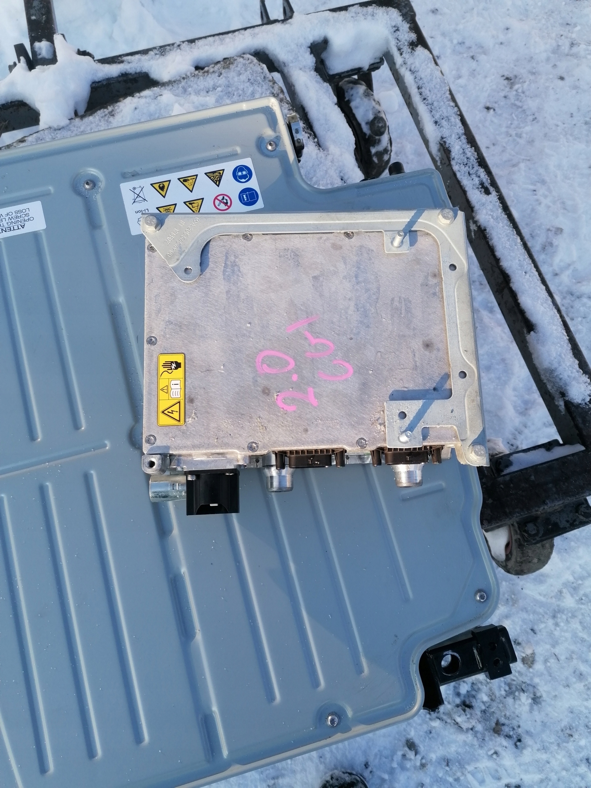 MERCEDES W205 2.0 CGI LADOWARKA BATERII HYBRYDA