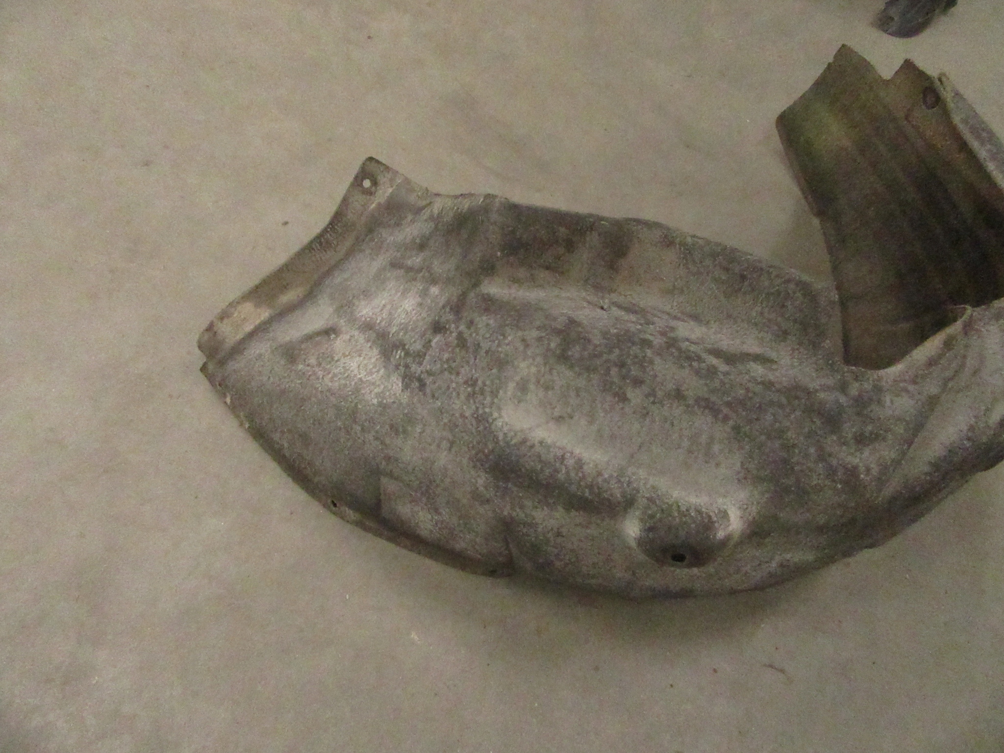 mudguard cover wheels left rear part BMW e91 KOMBI