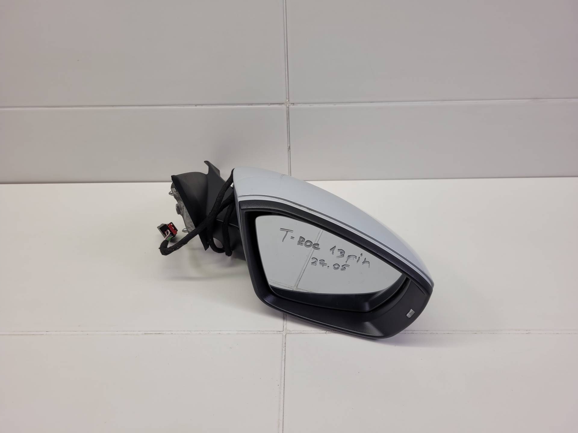 mirror exterior right side Volkswagen T-Roc 2019 2GA857602A