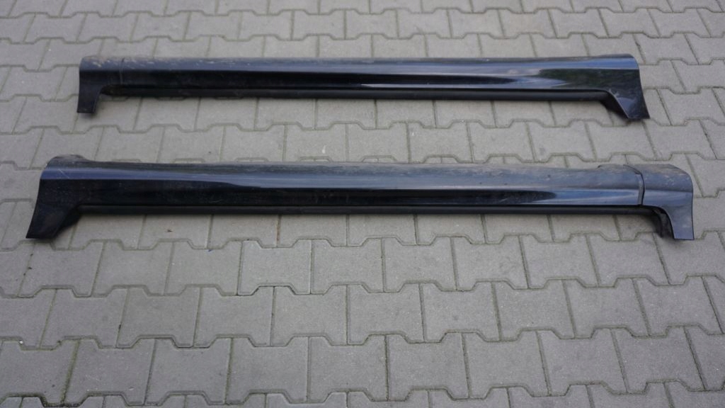 VOLVO XC60 LIFT - moulding threshold left right 452