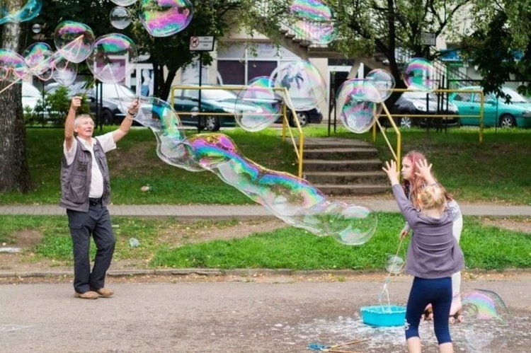 Obręcz do dużych baniek mydlanych Kropelka SBM Marka inna