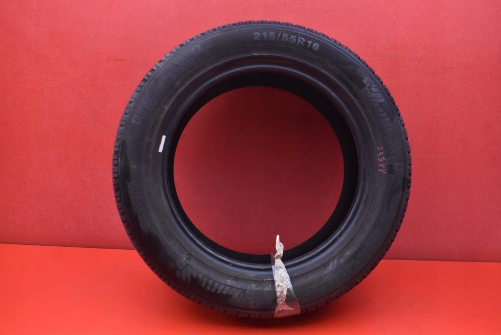 tyre tyres 2 pcs TRIANGLE all season 215/65/16 24R