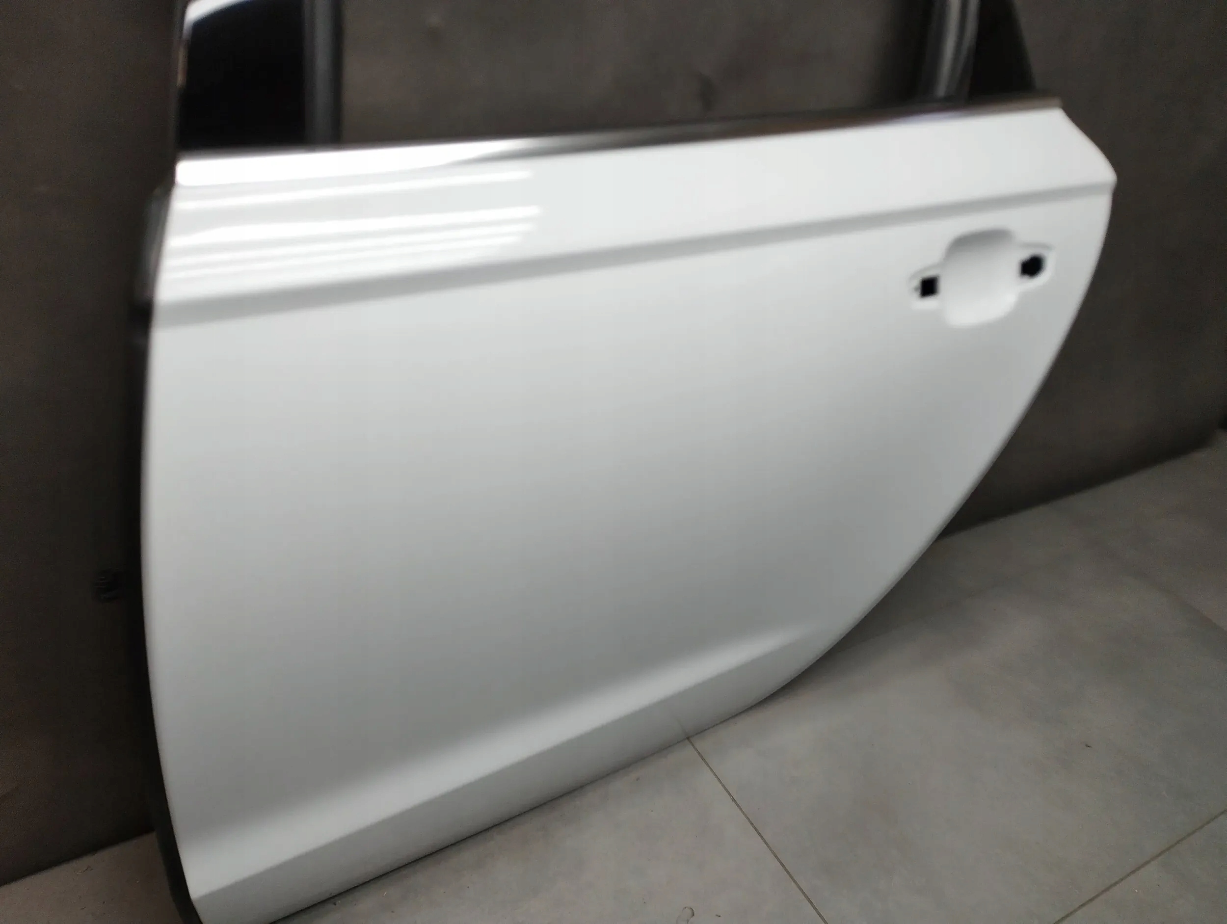 Audi A6 C7 4G sedan door left rear part LS9R