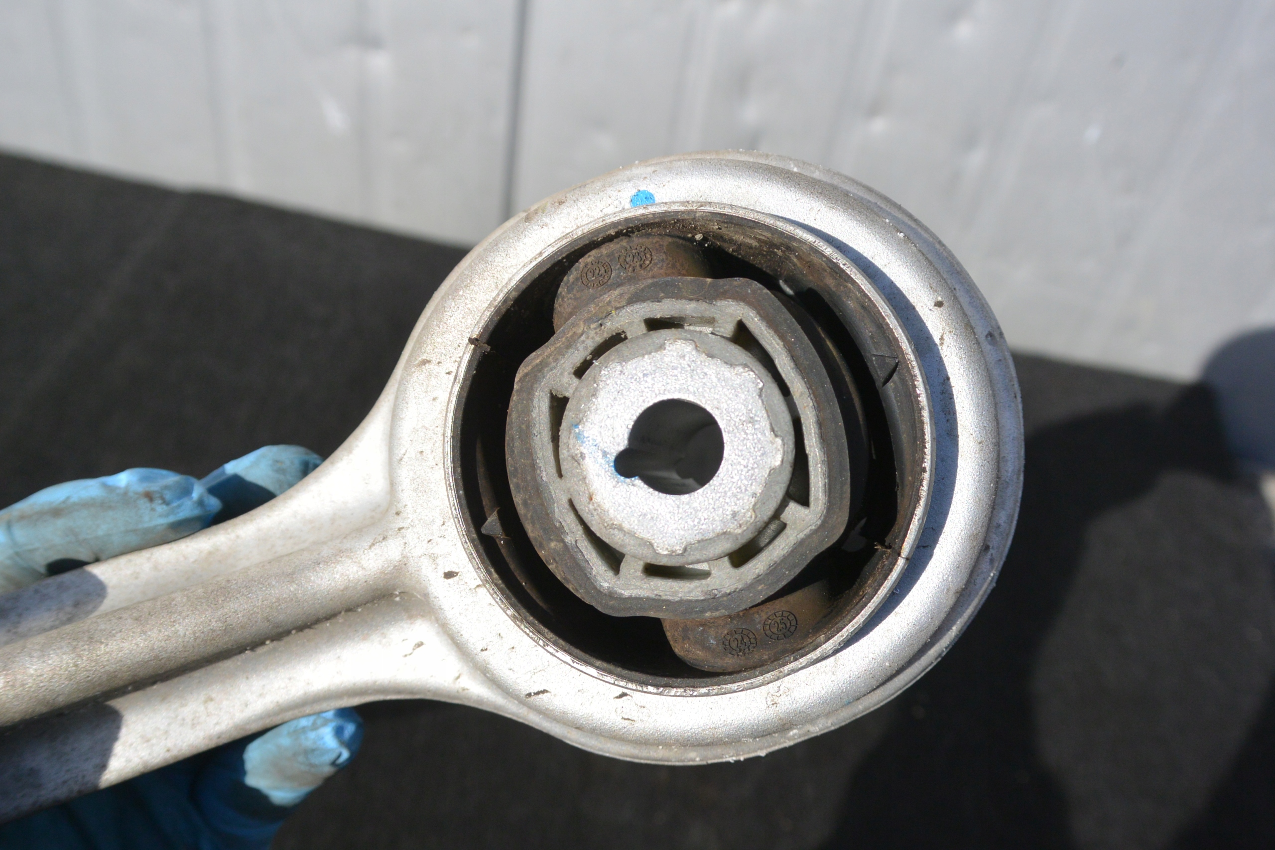 arm right front lower MERCEDES-BENZ S-KLASA W222