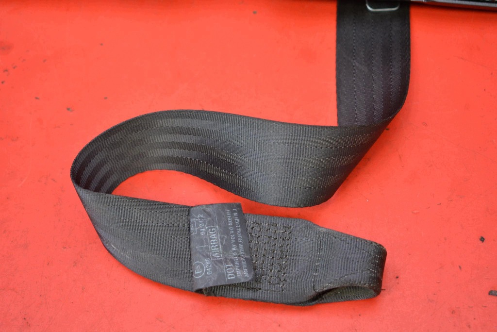 Gurten Sicherheits rechts vorne Spanner 30642223 VOLVO C30 06-09