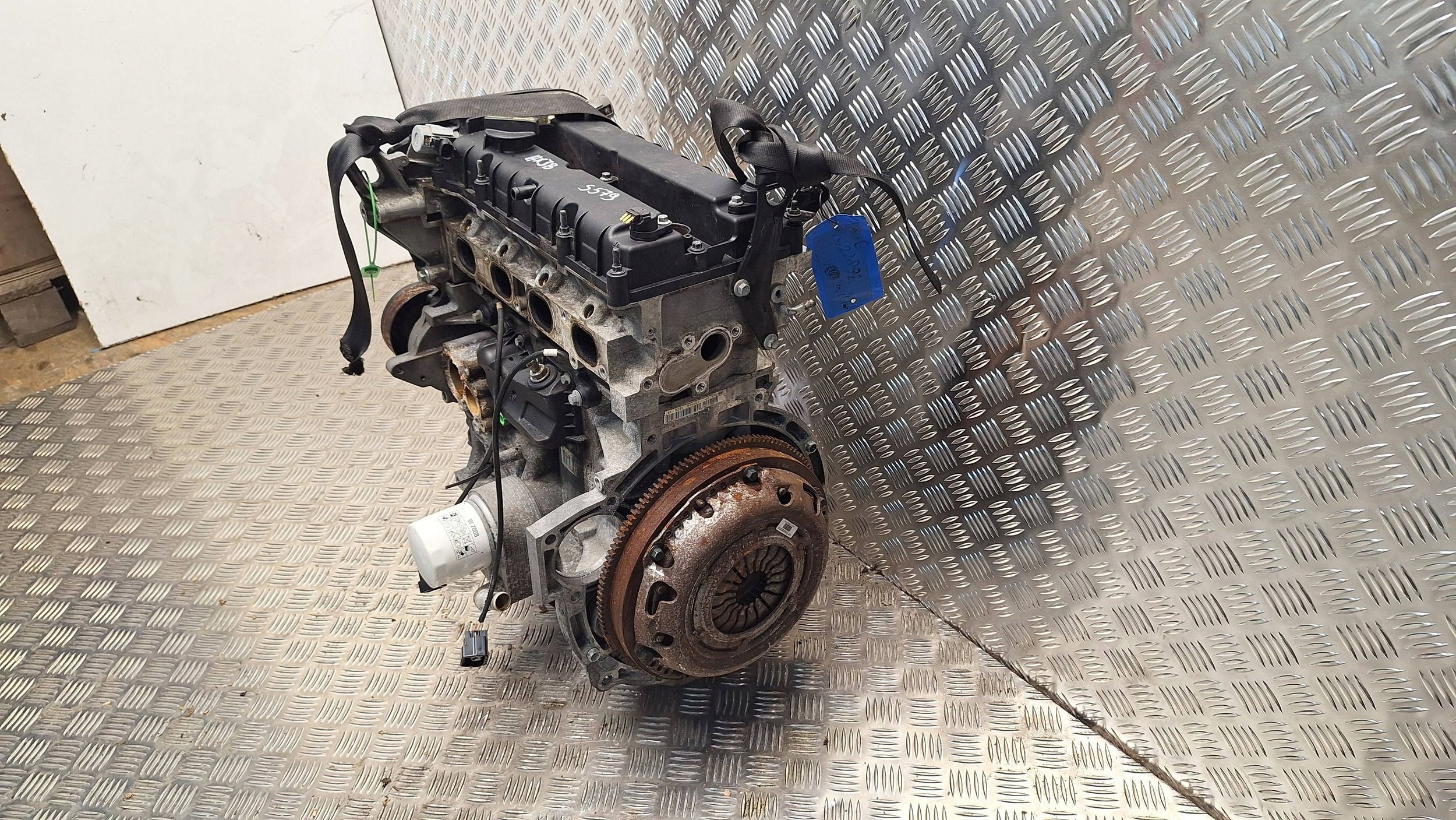 engine HXJB FORD FIESTA MK7 1.6B 16V 120KM unprotected pillar