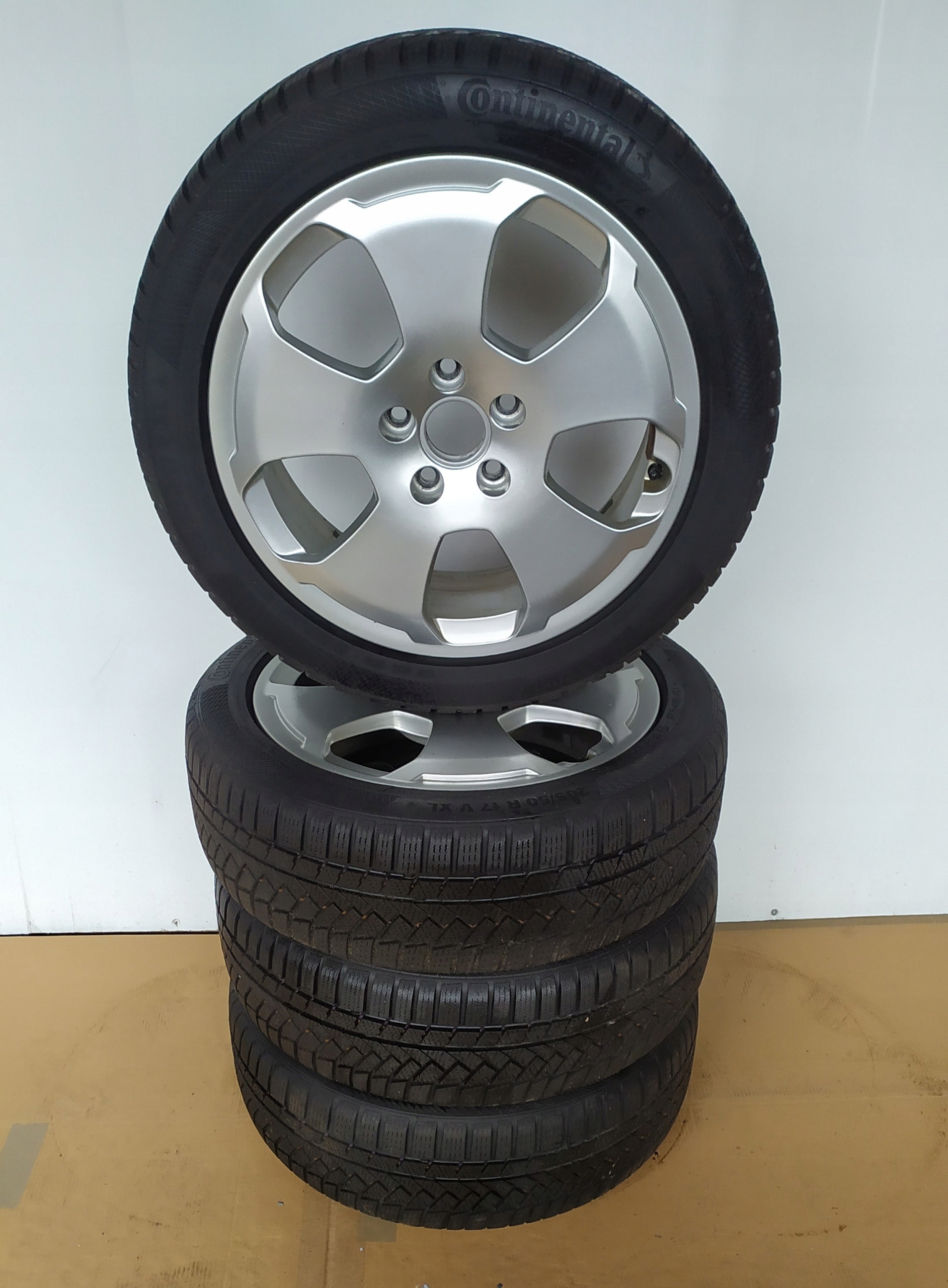 КОЛЕСА ЗИМА 205/50/17 AUDI A3p0