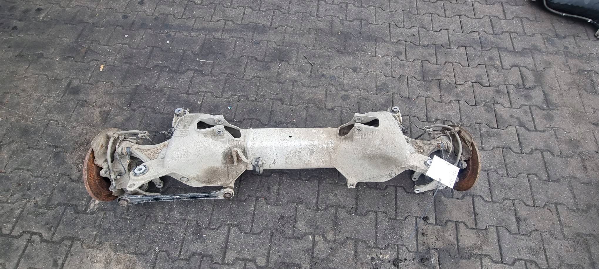 träger / Achsträger heck PEUGEOT 508