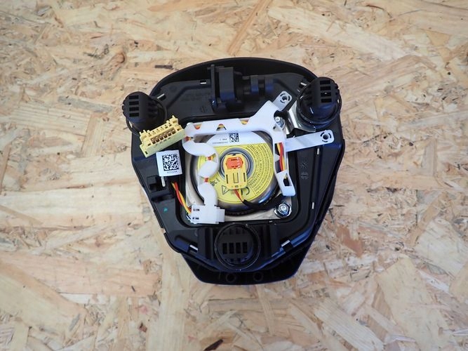 TESLA Y airbag Airbag Deckel 1626617-00-B