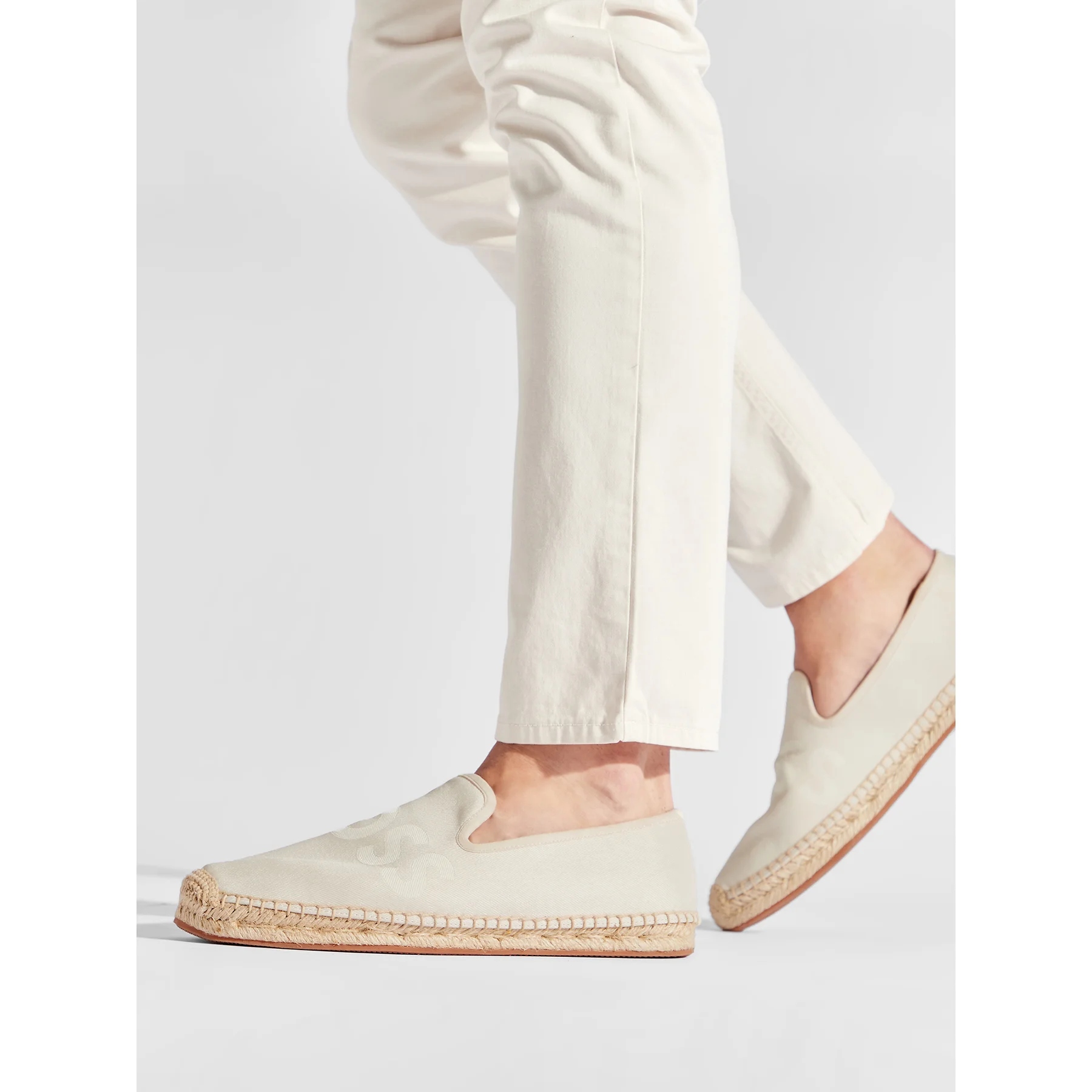 HUGO BOSS ORYGINALNE ESPADRYLE 39 Długość wkładki 0 cm