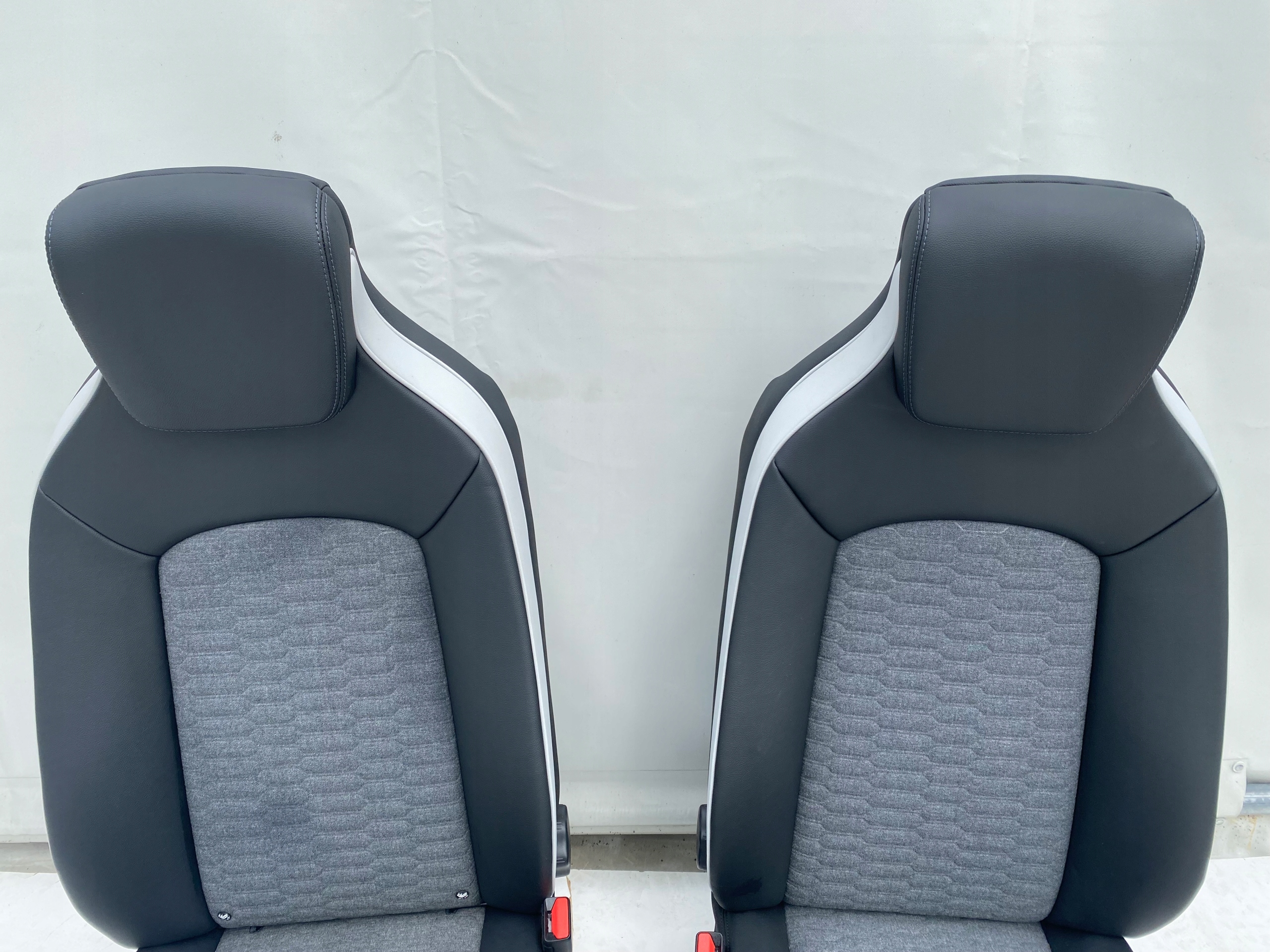 RENAULT ZOE II SKORZANE SIÈGE SIÈGE