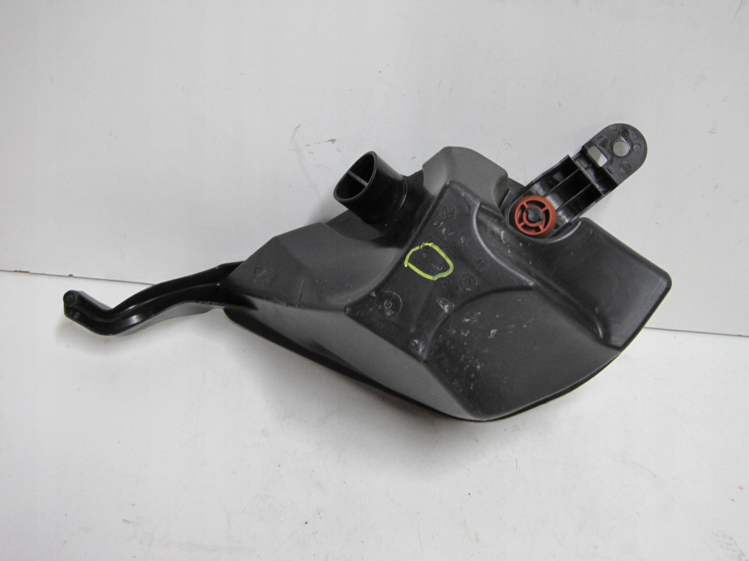 REZONATOR luft BMW 5 G30 8591849