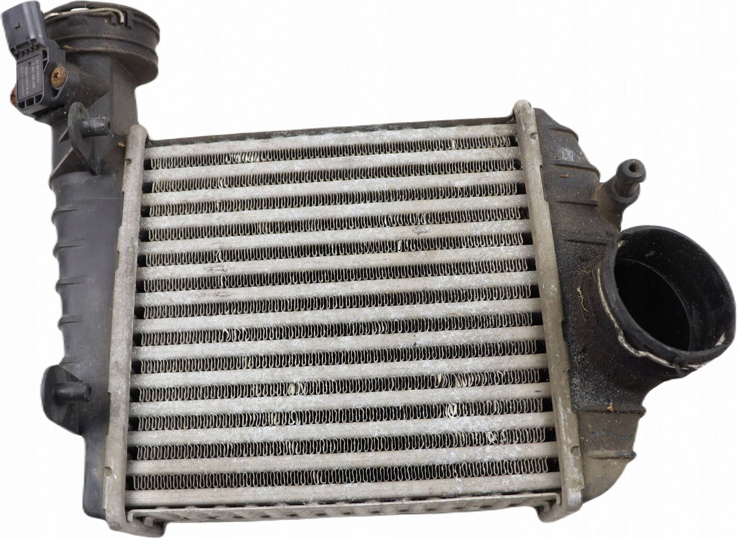 VW PASSAT B5 FL radiator air intercooler left 2.5 TDI 3B0145805J