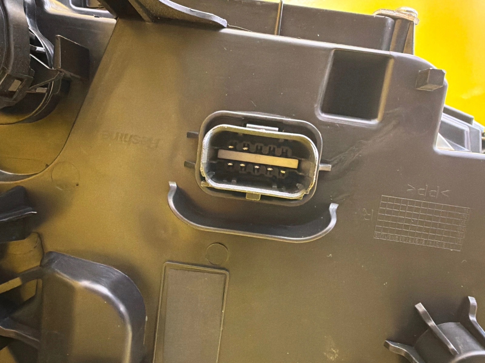 light right Renault Clio V 5 Full Led 260107933R