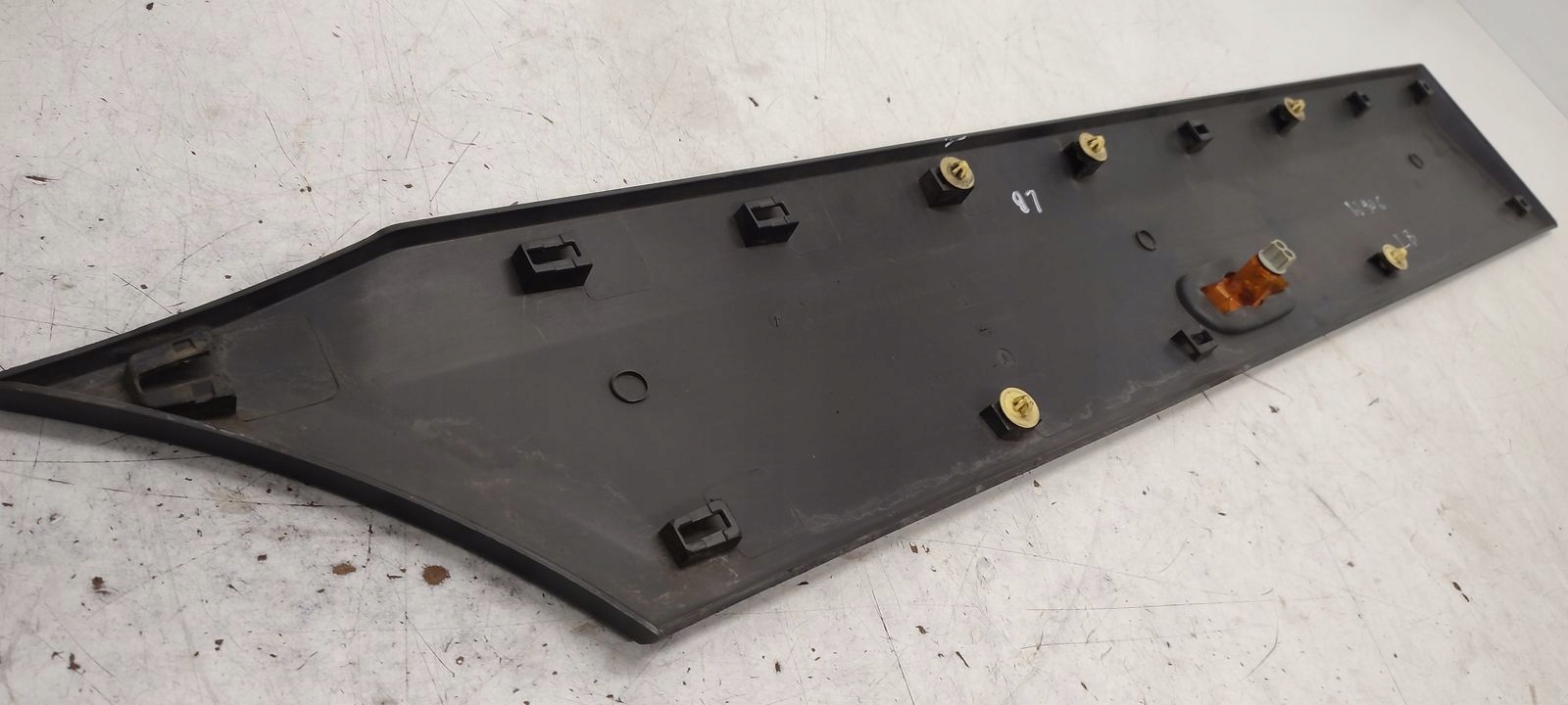 moulding door left bok Mercedes Sprinter 906