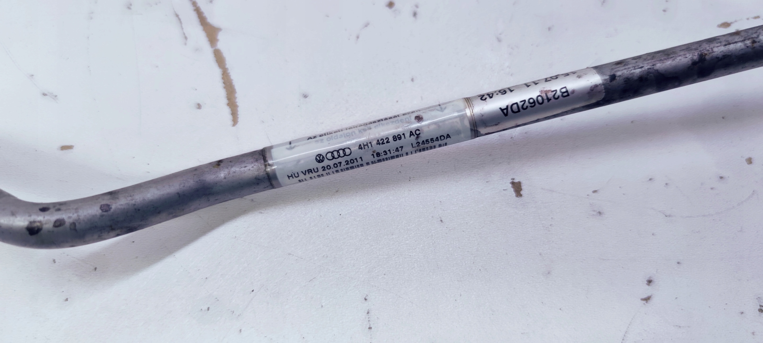 SERVOLEITUNG SERVOSCHLAUCH AUDI A8 D4 4H1422891AC