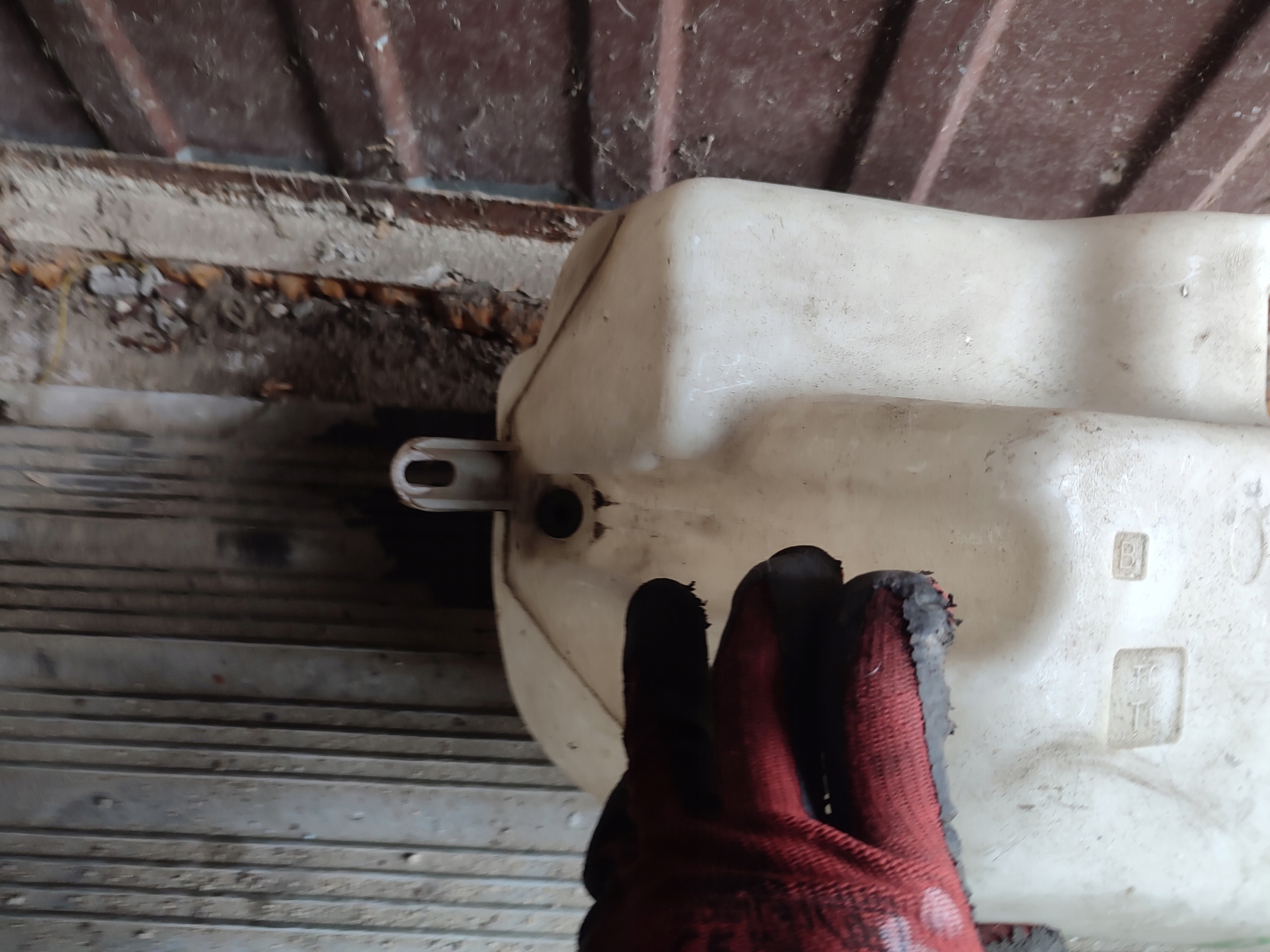 washer fluid tank Fiat Ducato II A563