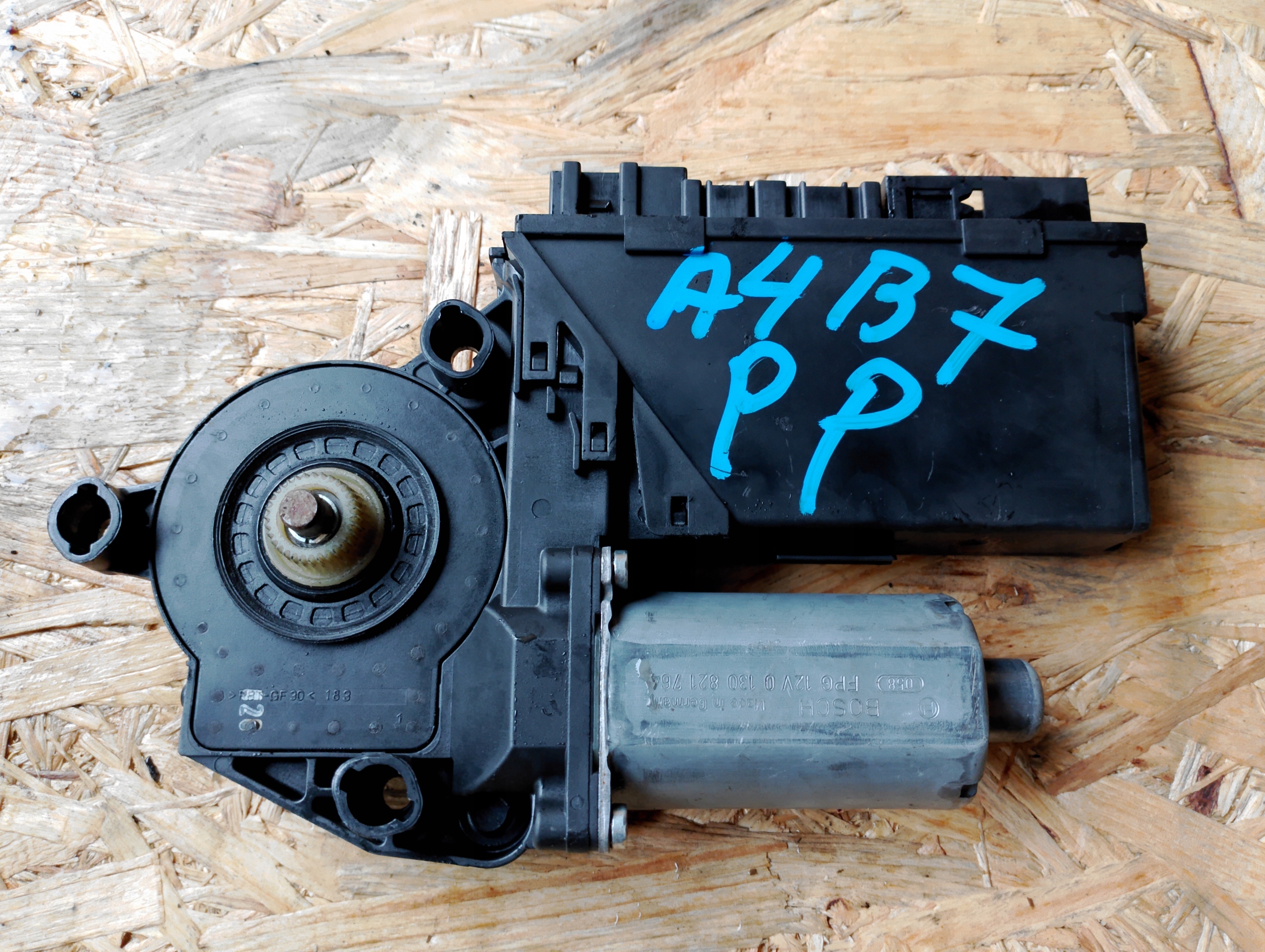 Audi a4 b7 mini motor of the window right front 8E1959802B