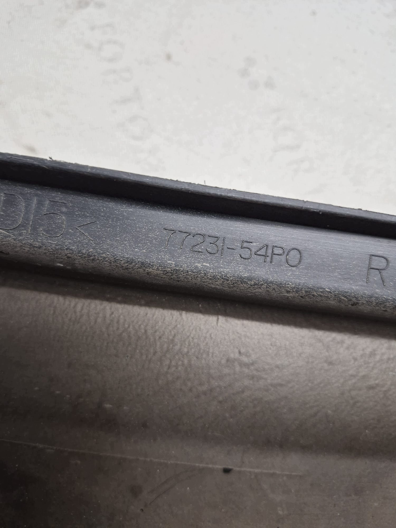 SUZUKI VITARA III moulding threshold right 77231-54P0