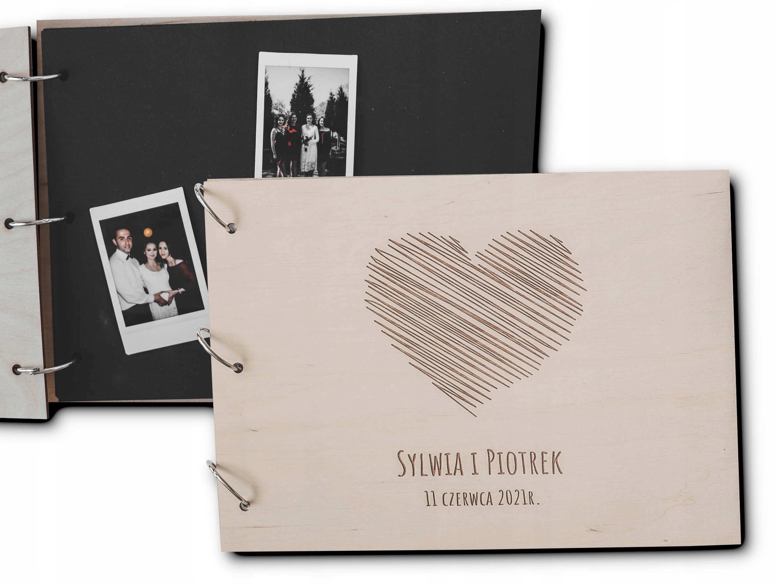 

Drewniany album na zdjęcia wklejane do 150 stron