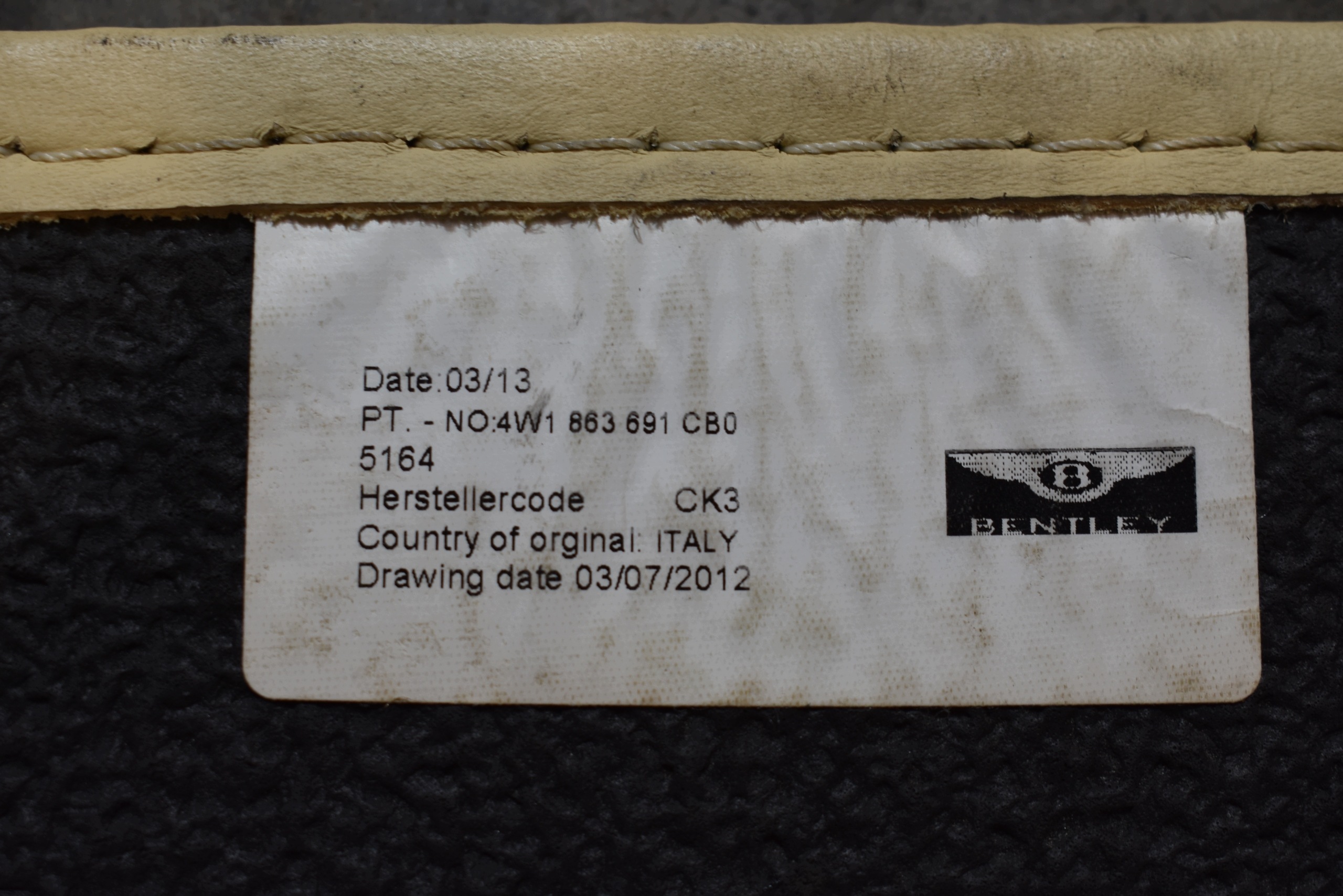 ORGINALNE tappetini BENTLEY FLYING SPUR 1