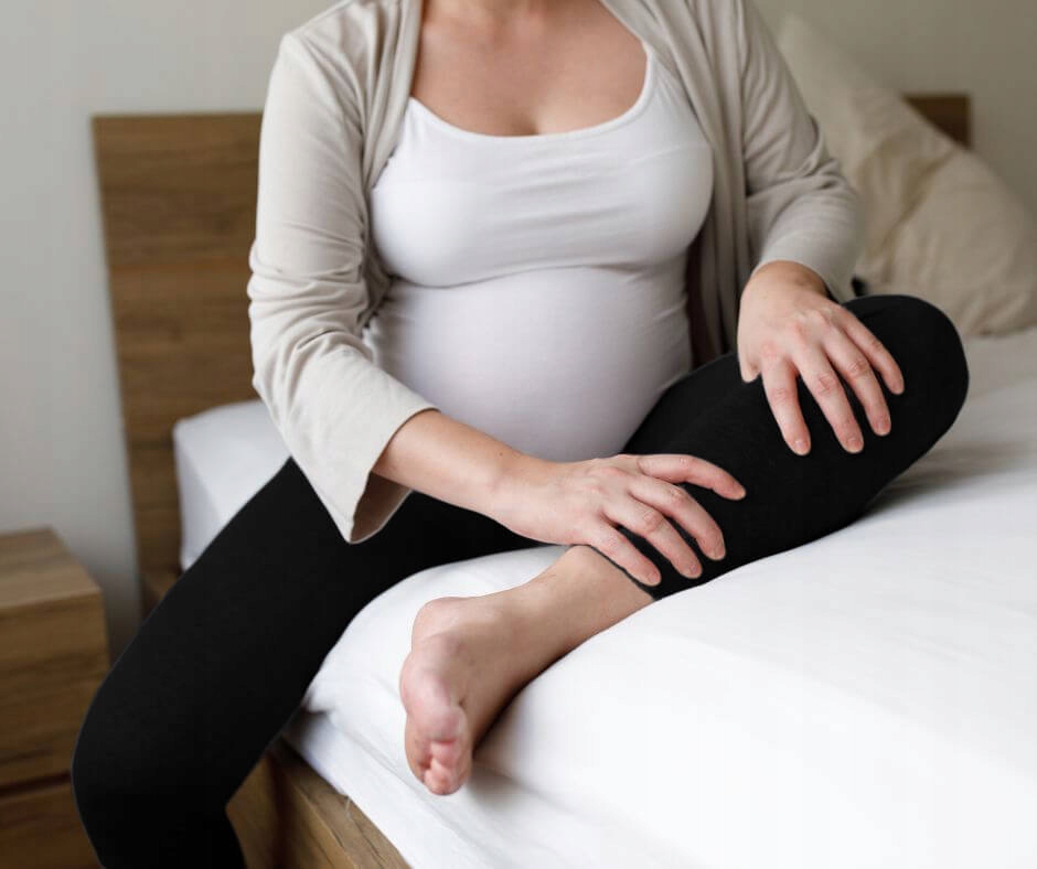 CZARNE LEGGINSY CIĄŻOWE r. M z PANELEM bezuciskowe getry kryjące Rozmiar M