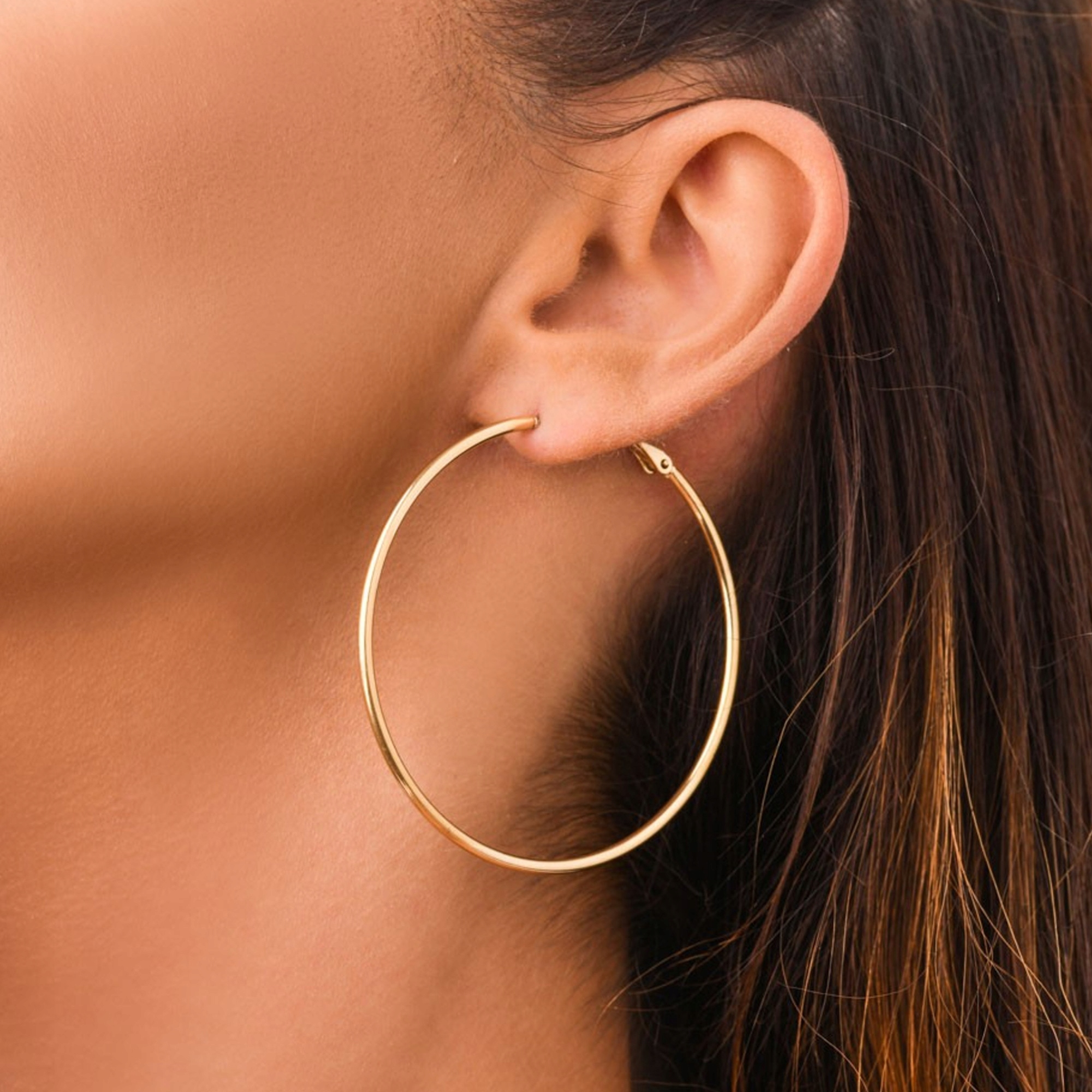 ZJAWISKOWE KOLCZYKI KOŁA STAL CHIRURGICZNA ZŁOTE POZŁACANE PREZENT DLA NIEJ Marka Golden Celebrity