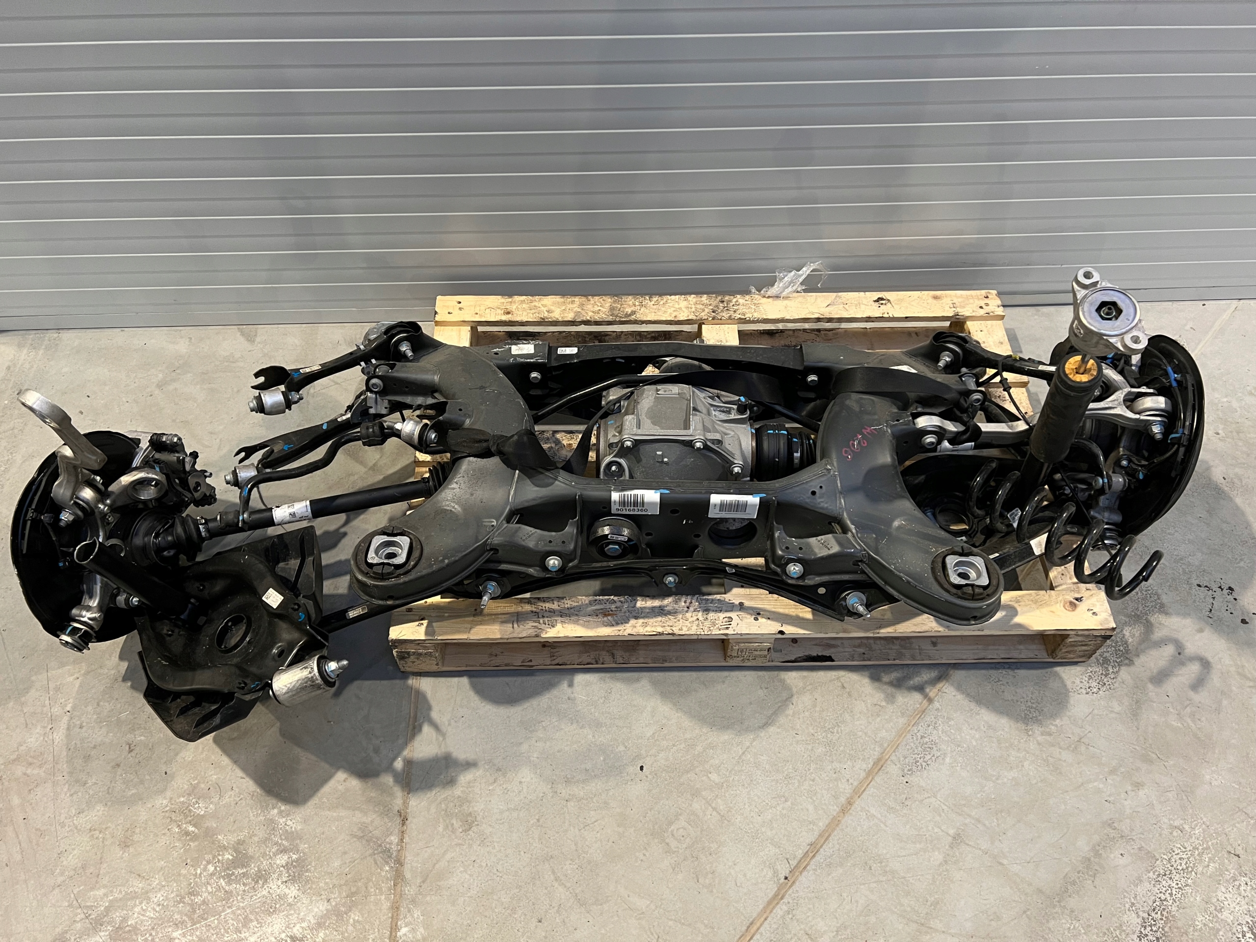 Zawieszenie tylne most wózek dyfer Mercedes W206 C300D