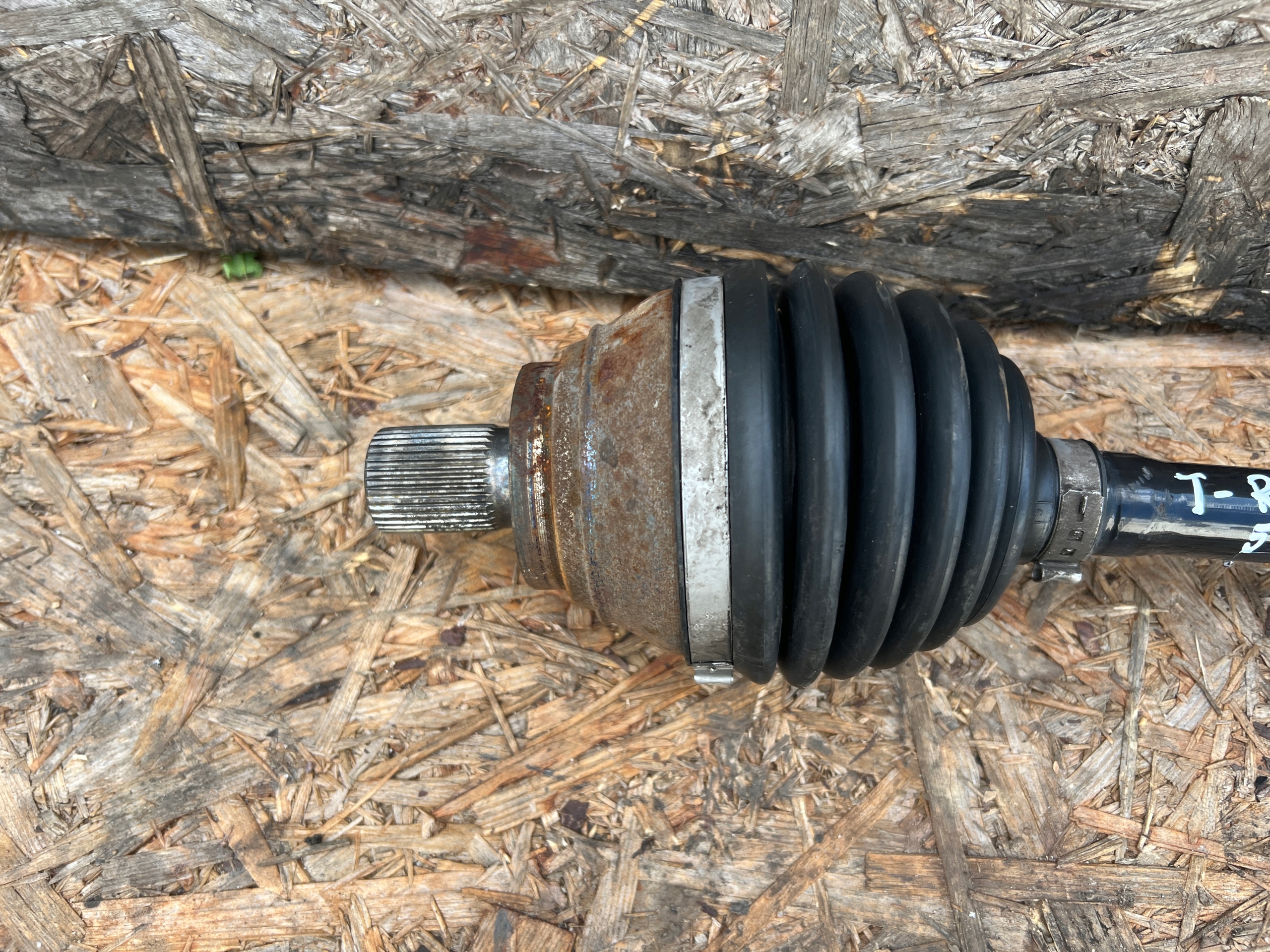 semi-axis left T-ROC GOLF VII LEON 1.0 TSI GOLF VII 5Q0407271DB
