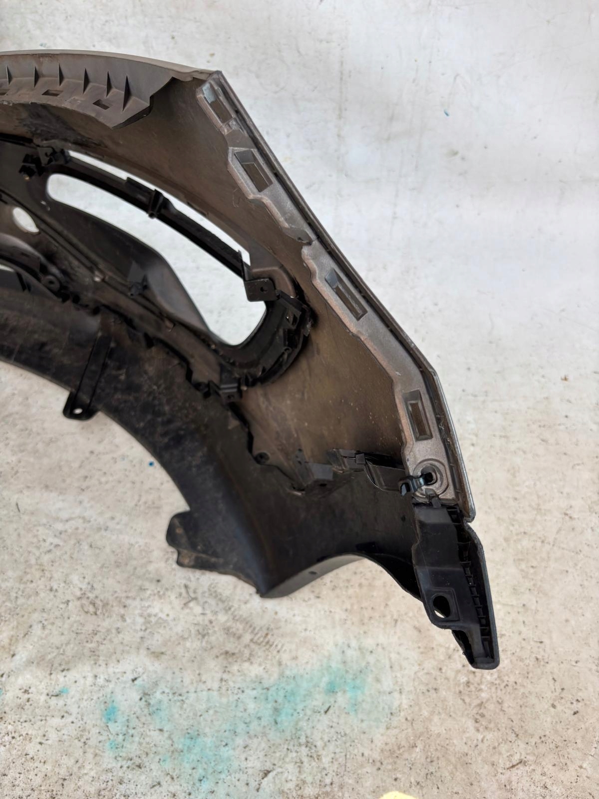 KIA SPORTAGE III 3 10-14 bumper front front