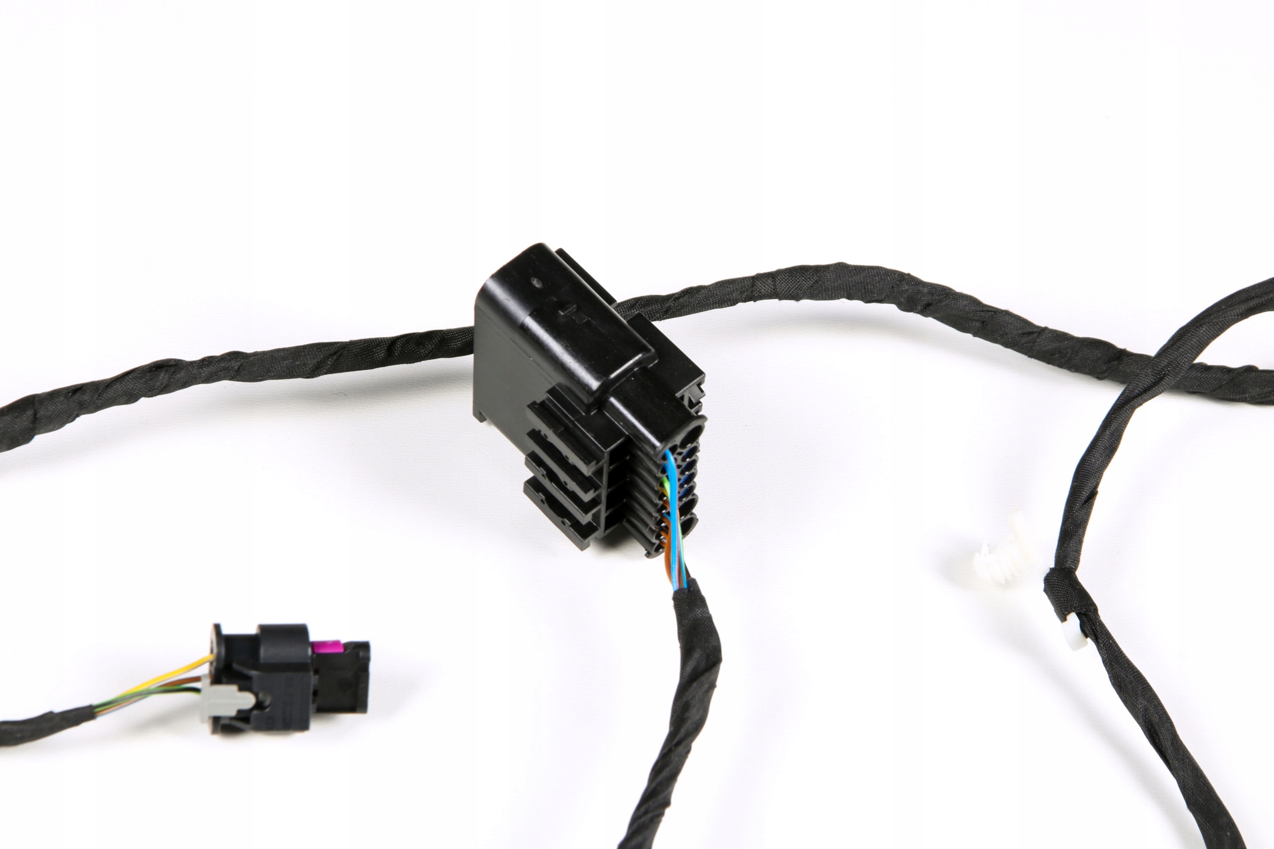 BMW 6 G32 LCI bundle wiring of a bumper front 9832598