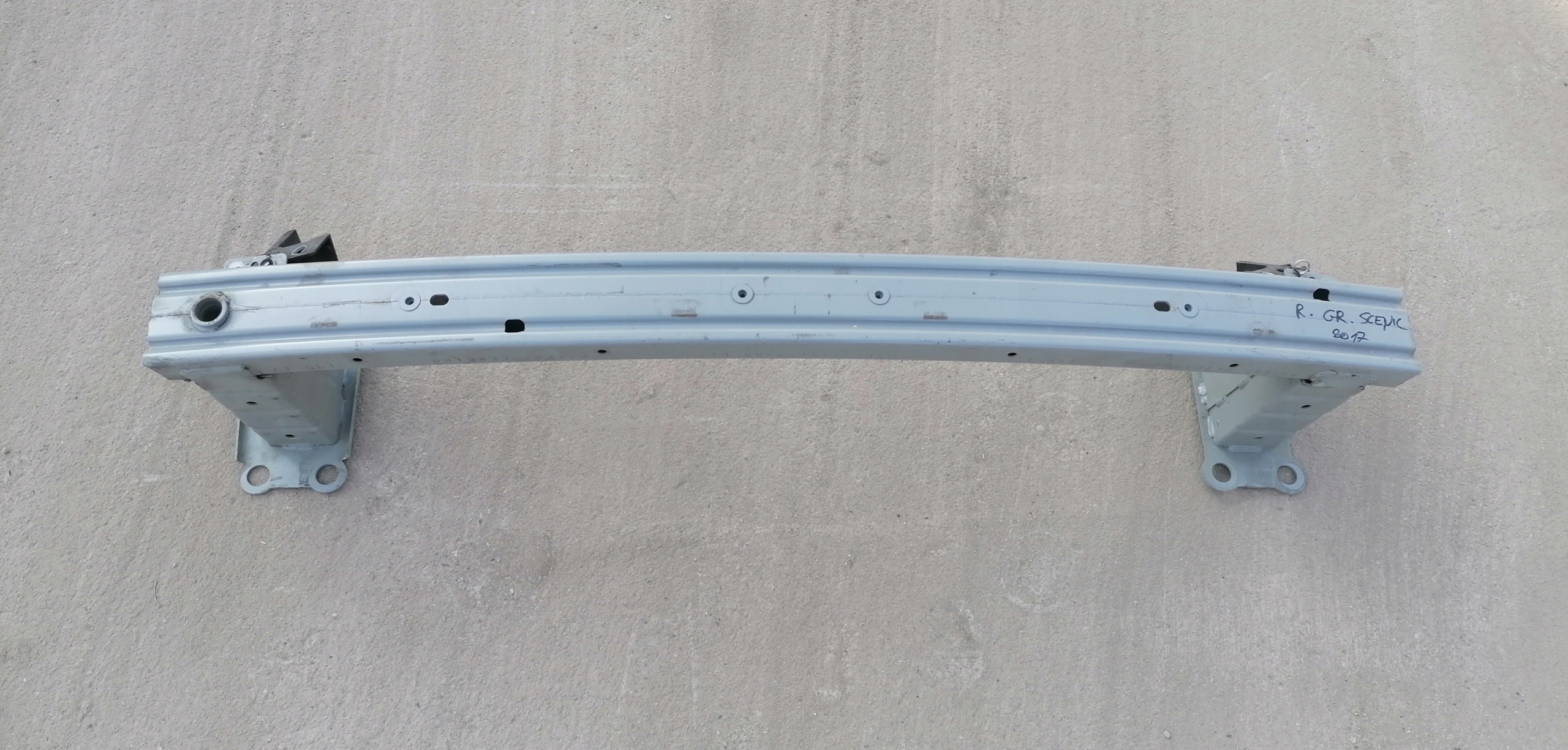 96C219194-80 - Бампер передній Renault Scenic IV 4 17-