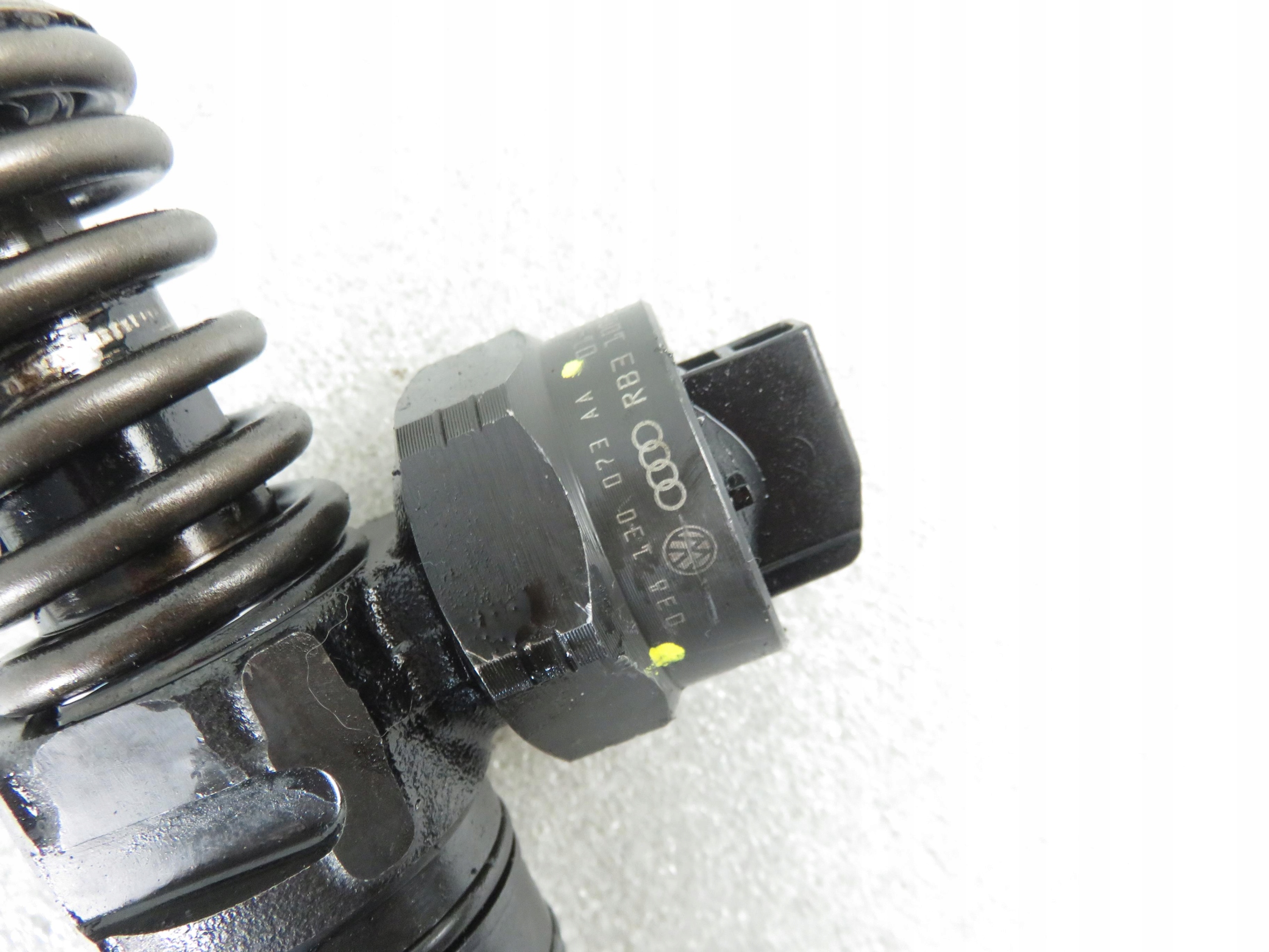 POMPOWTRYSKIWACZ VW GOLF IV 1.9 TDI 038130073AA 0414720028 Producent części Bosch