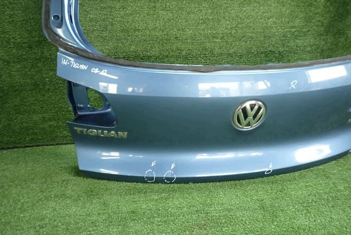 VW TIGUAN and 08-16 boot doors rear part