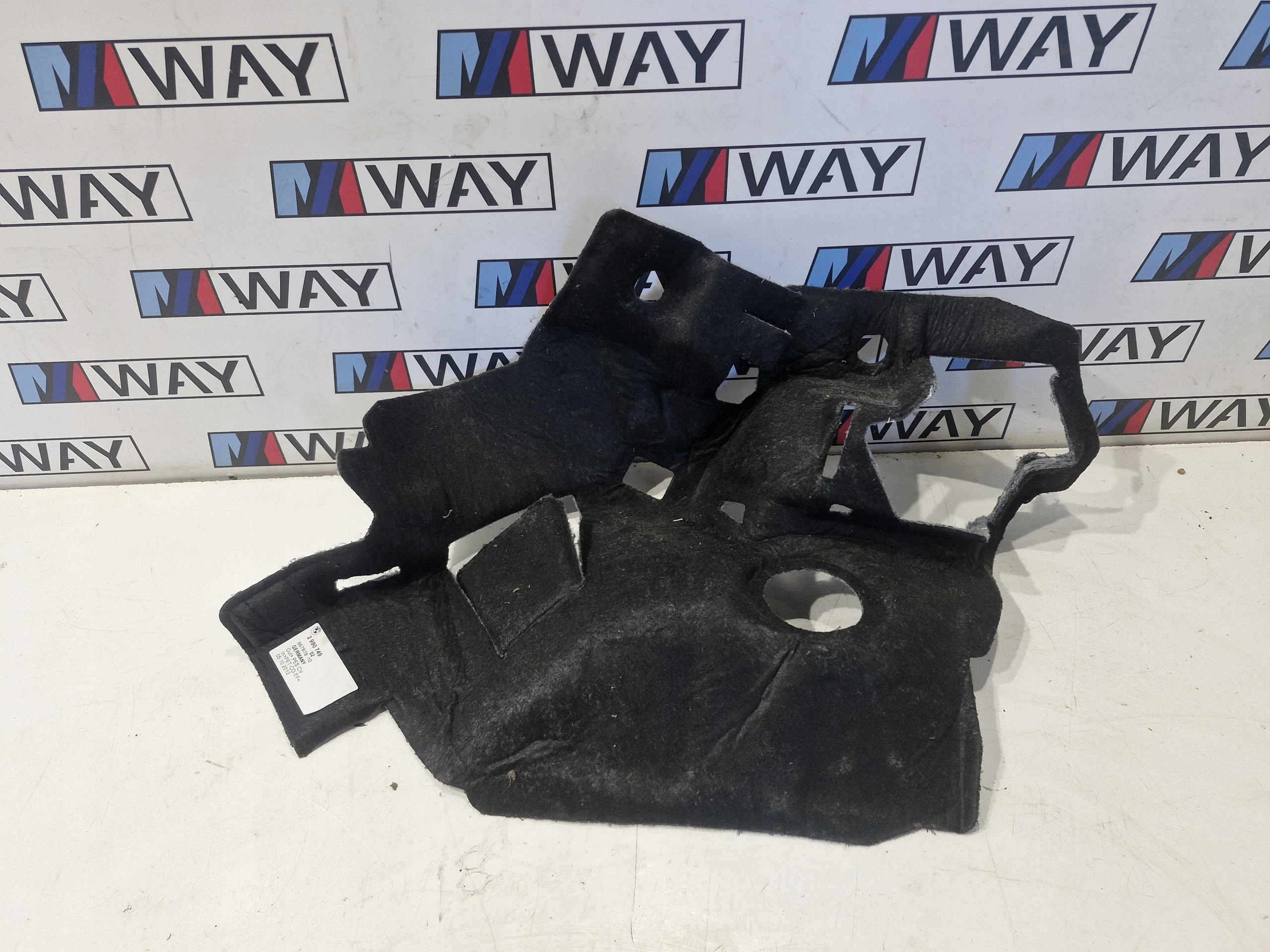 2990749 BMW X1 E84 IZOLACJA soundproofing boot left rear part TYLNIE