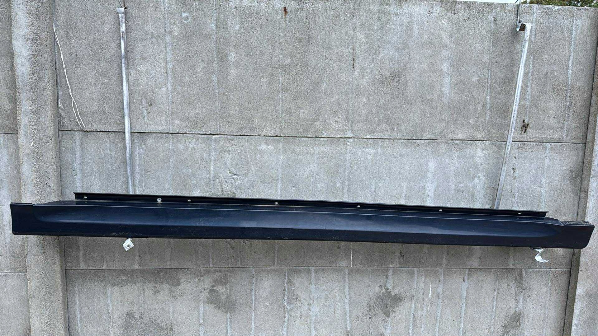moulding threshold right SAAB 93 9-3 cap of the threshold threshold colour 290 vector arc