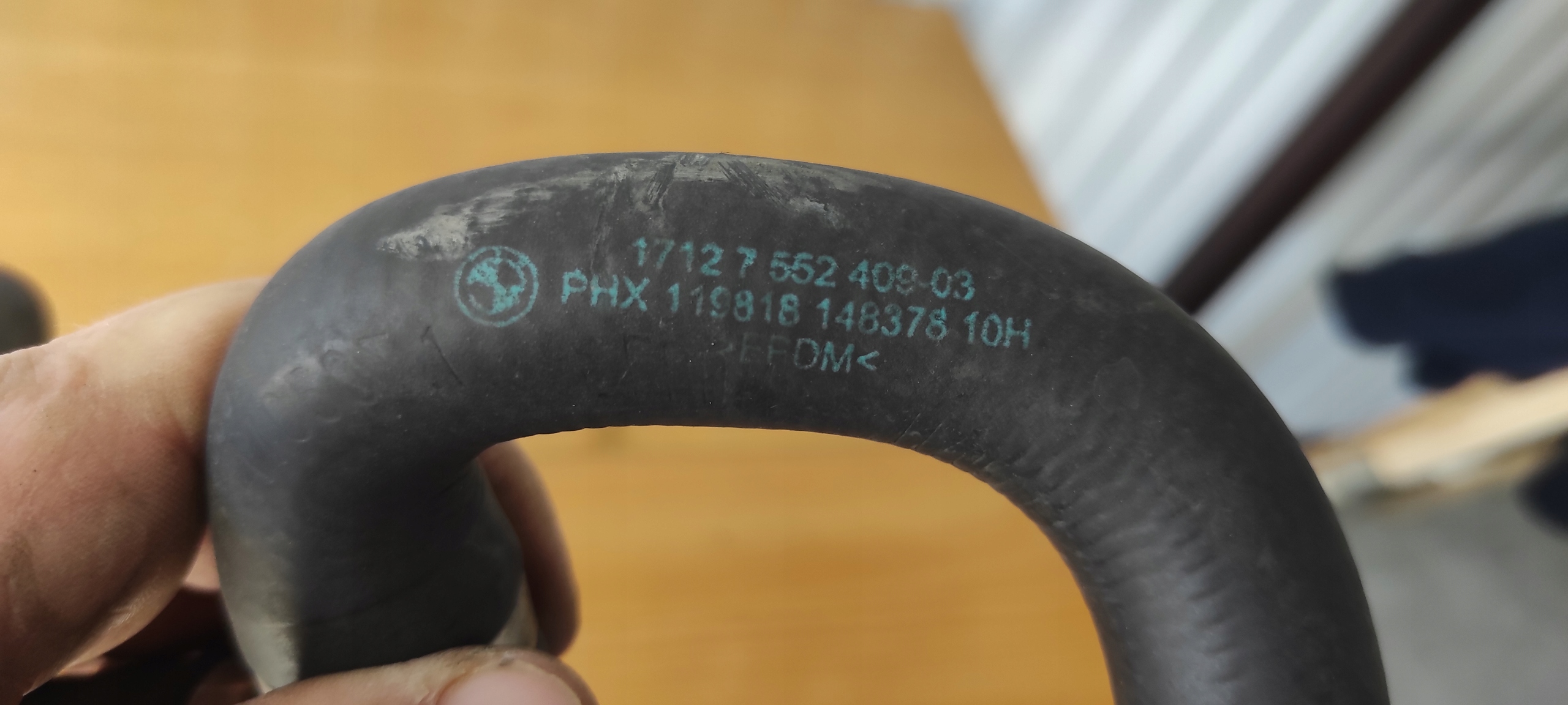 BMW E90 CIJEV CRIJEVO PRIJENOS GASA CHLODZACEGO 7552409