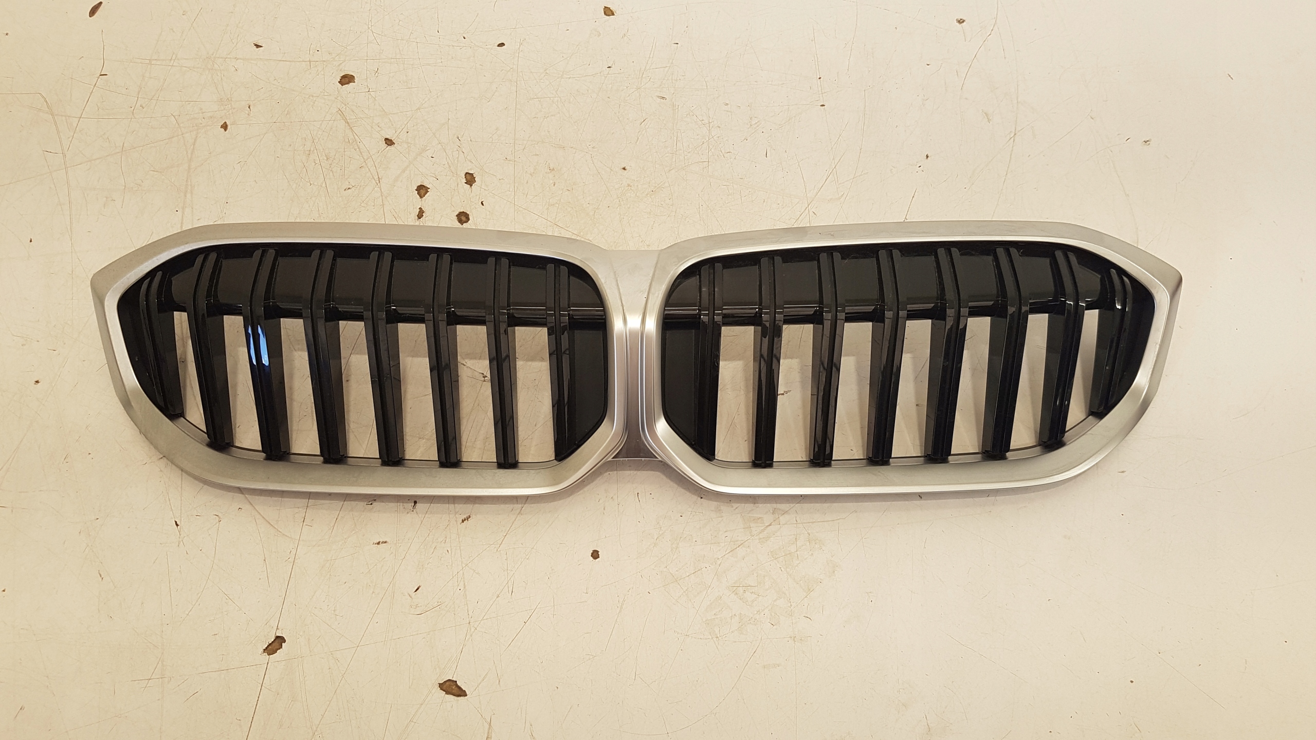 BMW 3 G21 Kühlergrill FRONTGRILL Kühlergitter 5A1BF69 - Thumbnail 1