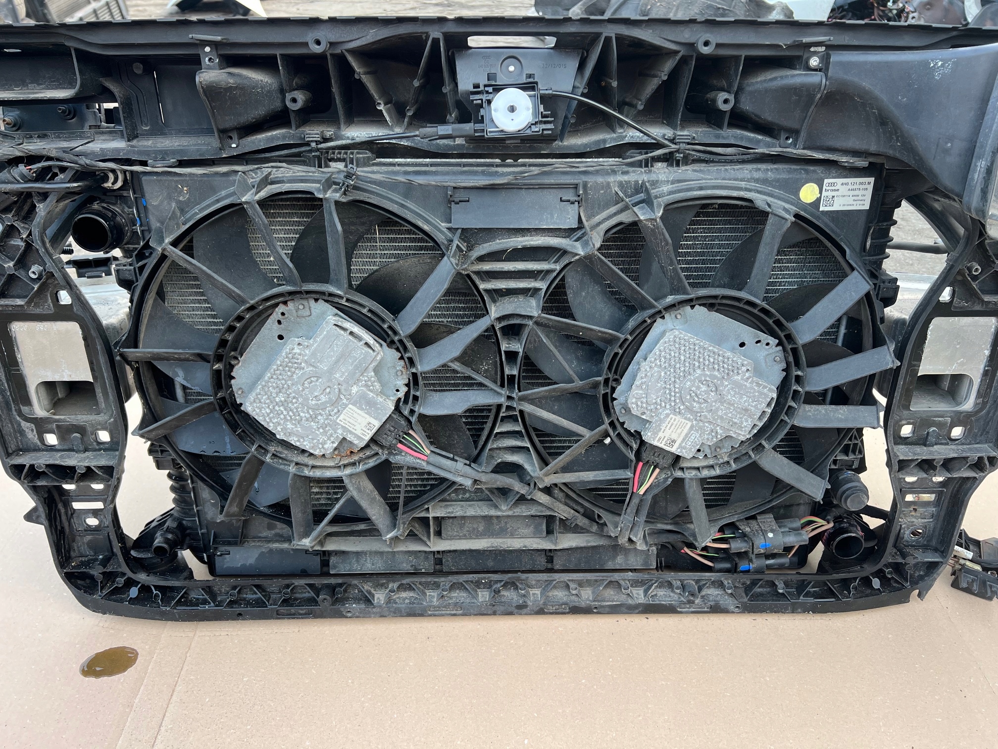AUDI A8 D4 3.0 TFSI complete pillar iron radiators, wall fan
