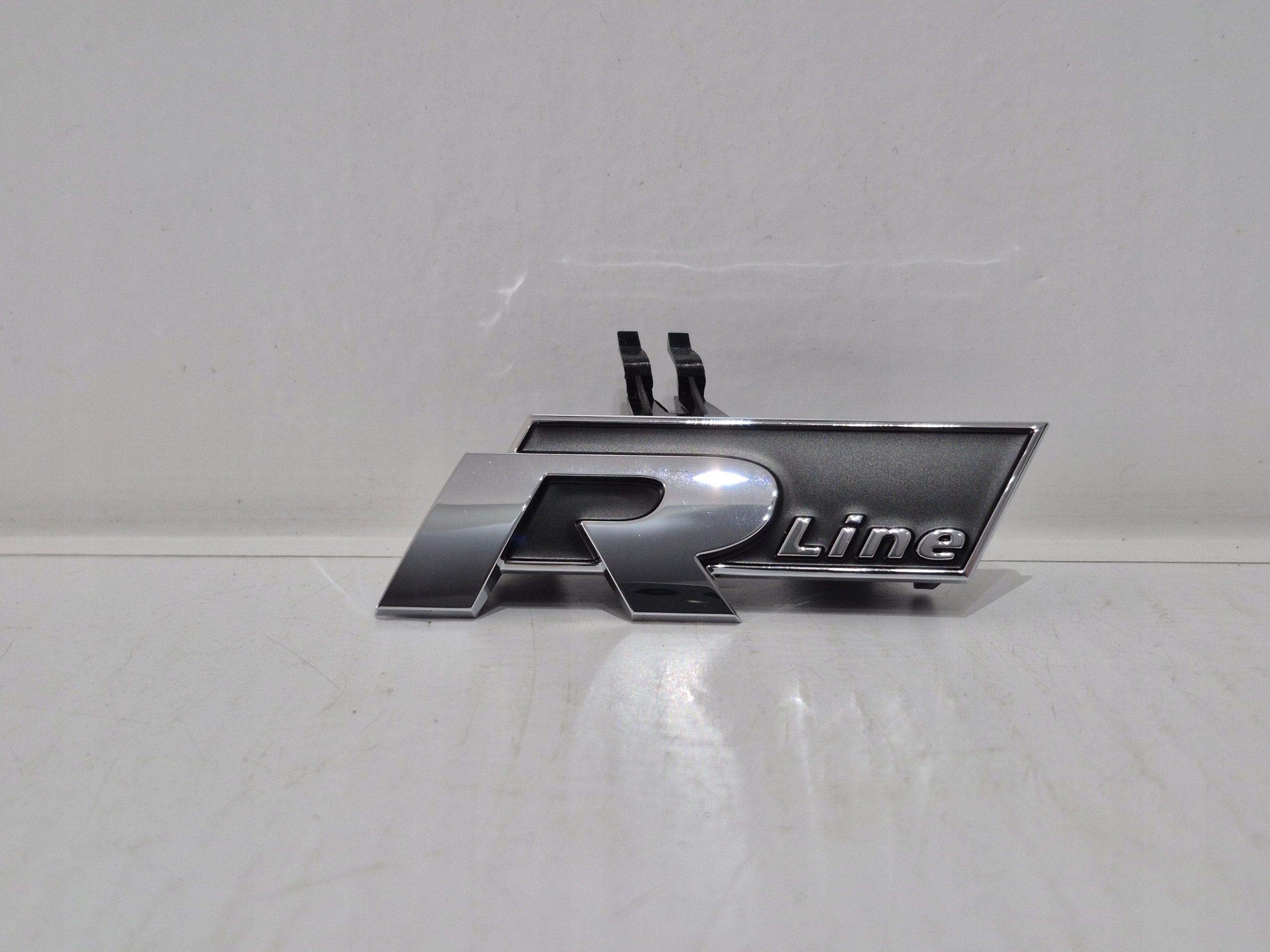 EMBLEMAT VW TIGUAN R-LINE 5N0853679 za 240.00PLN z Gdańsk - Allegro ...