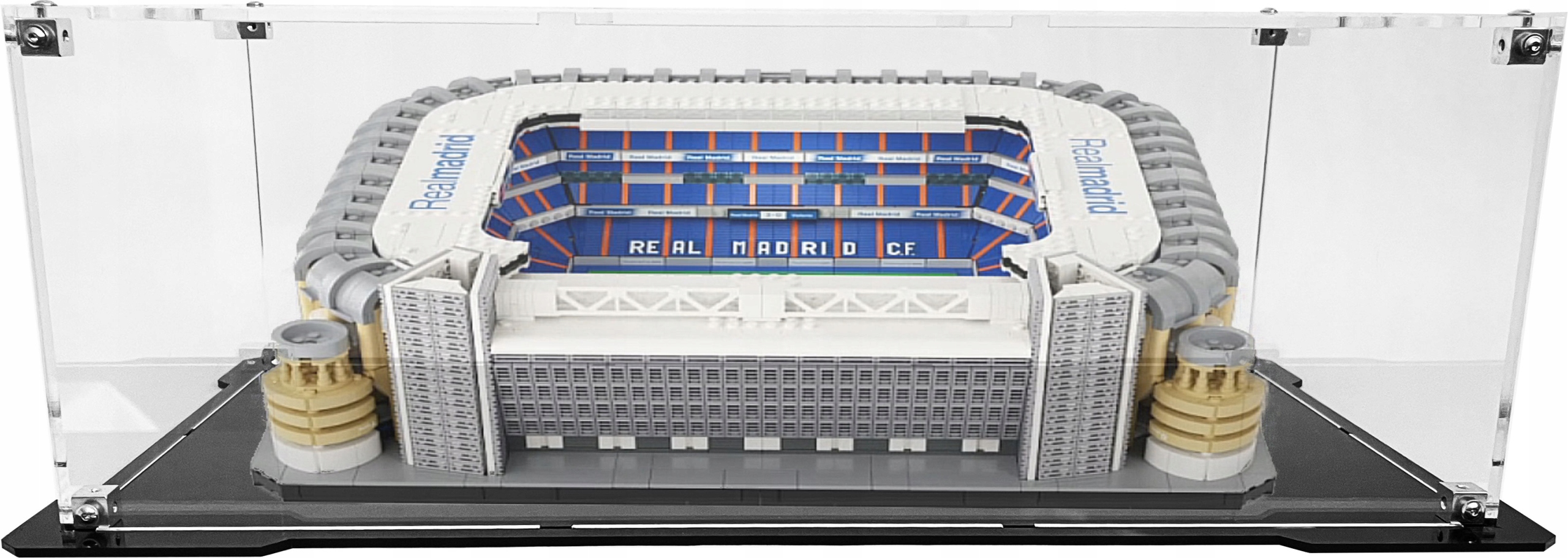 Vitrína s černým podstavcem pro stavebnici Lego 10299 Stadion Realu Madrid
