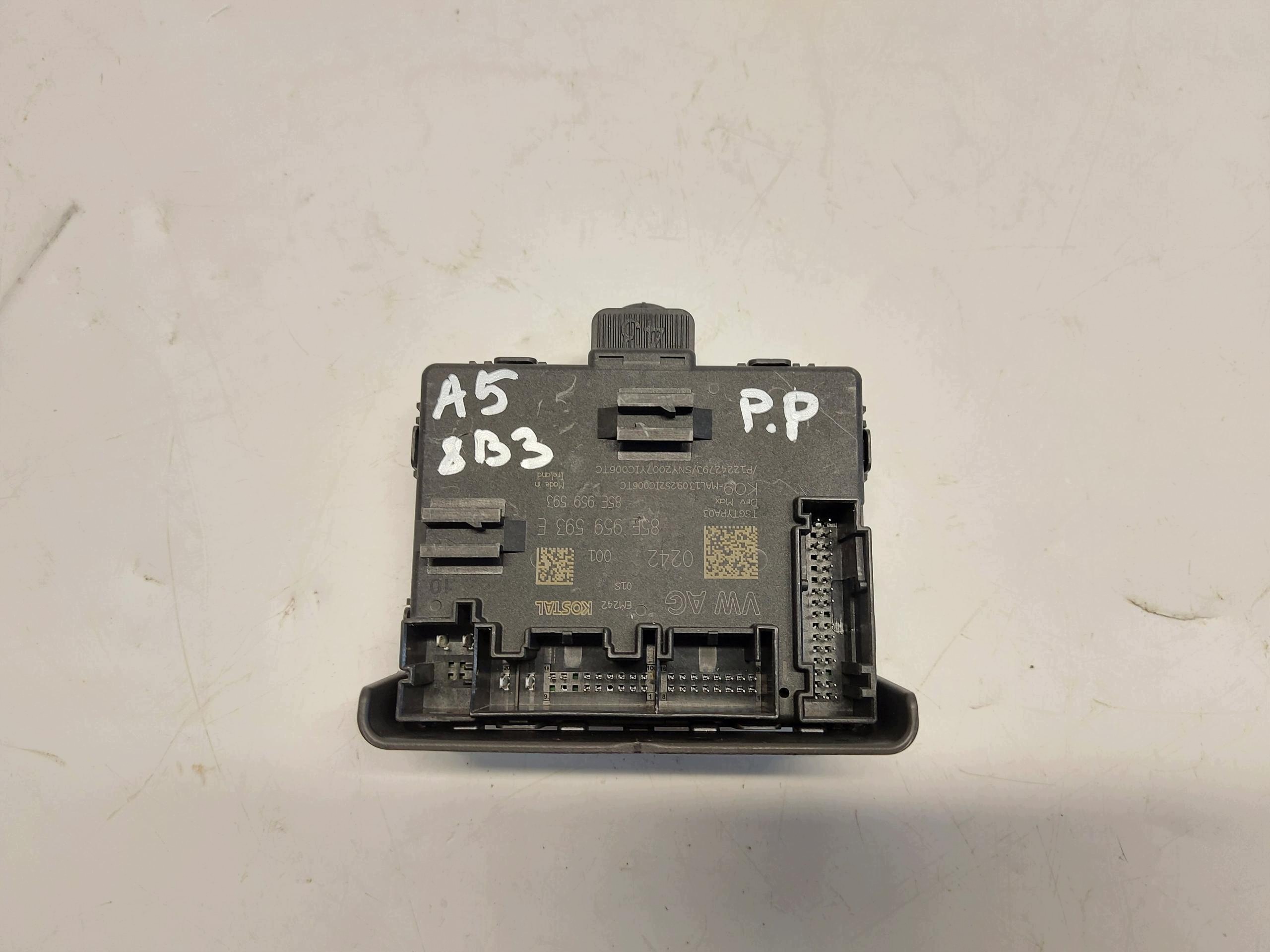 AUDI A5 8B3 AVANT module control unit door 85E959593E