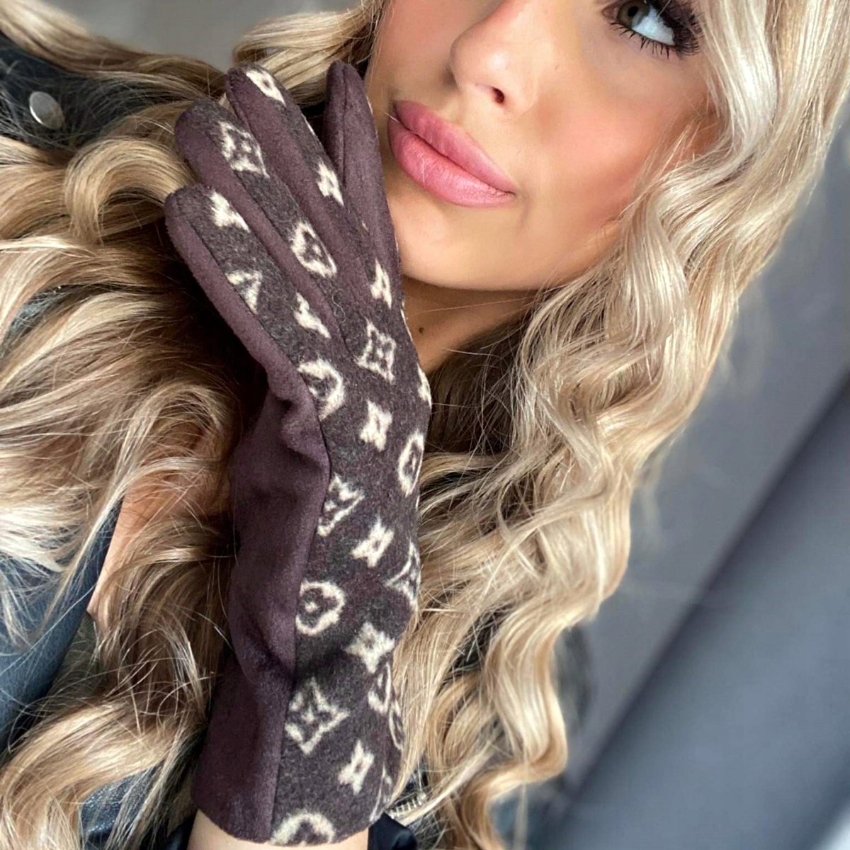 RĘKAWICZKI DAMSKIE CIEPŁE SMART London Print CZER Rozmiar uniwersalny