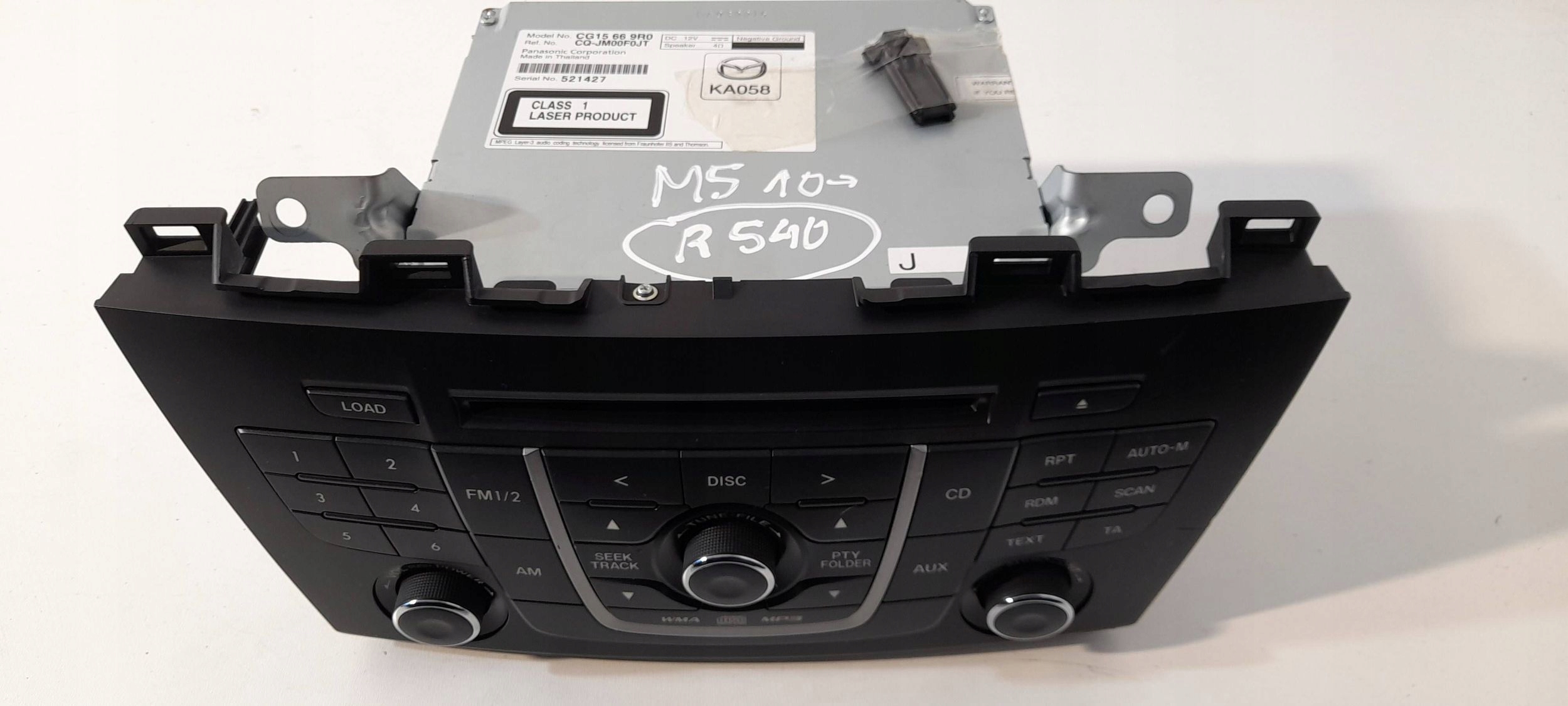 Mazda 5 Panel / Radio CD/DVD CG15669R0 (R540)