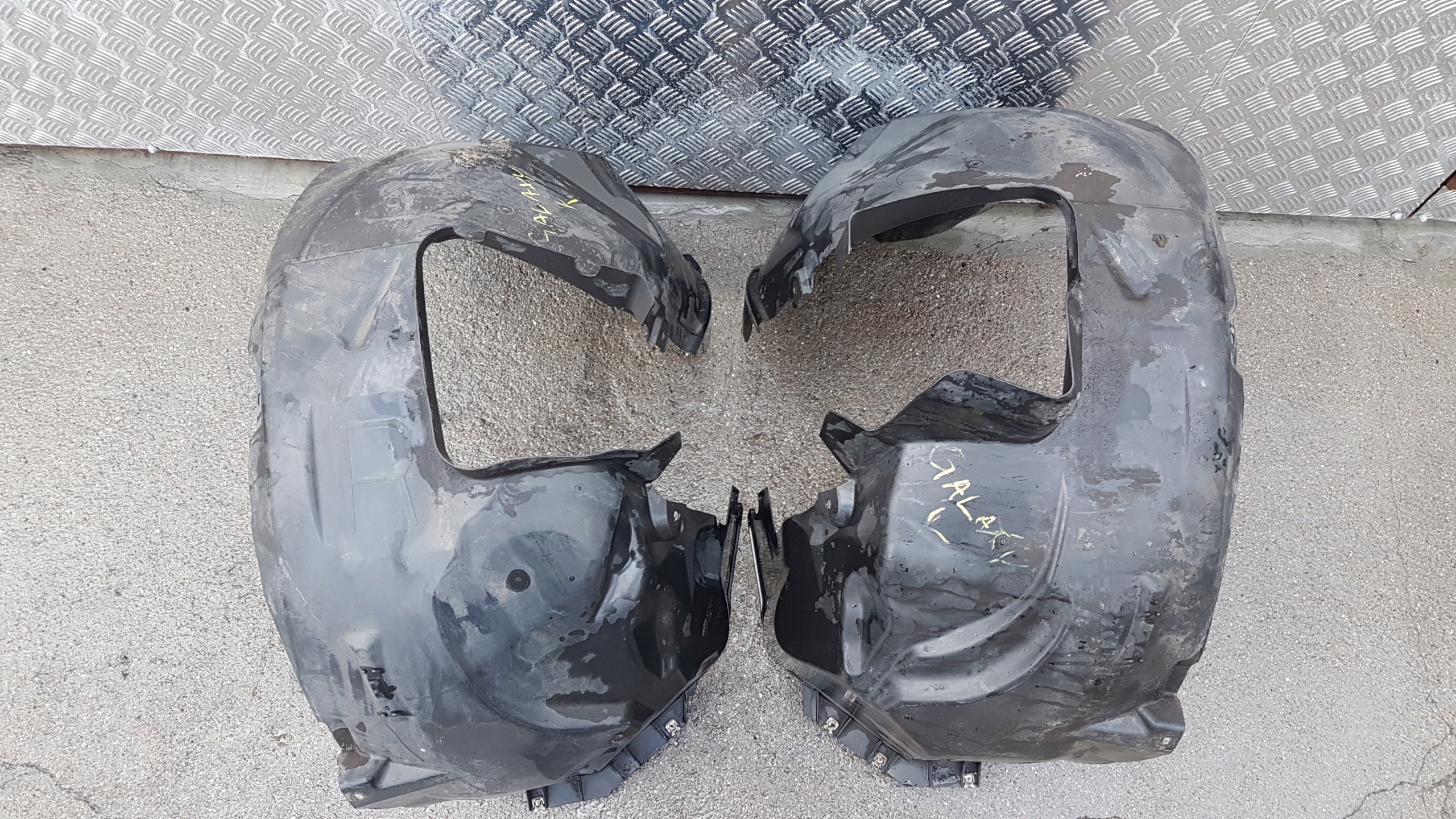 mudguard left GALAXY MK3 LIFT 10-15