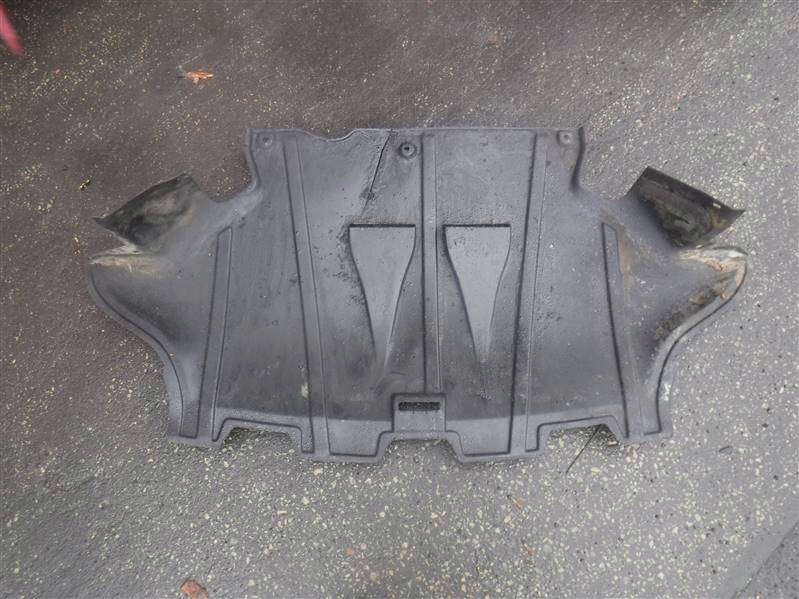 Капот двигателя AUDI 80 B4 1.9 TDI