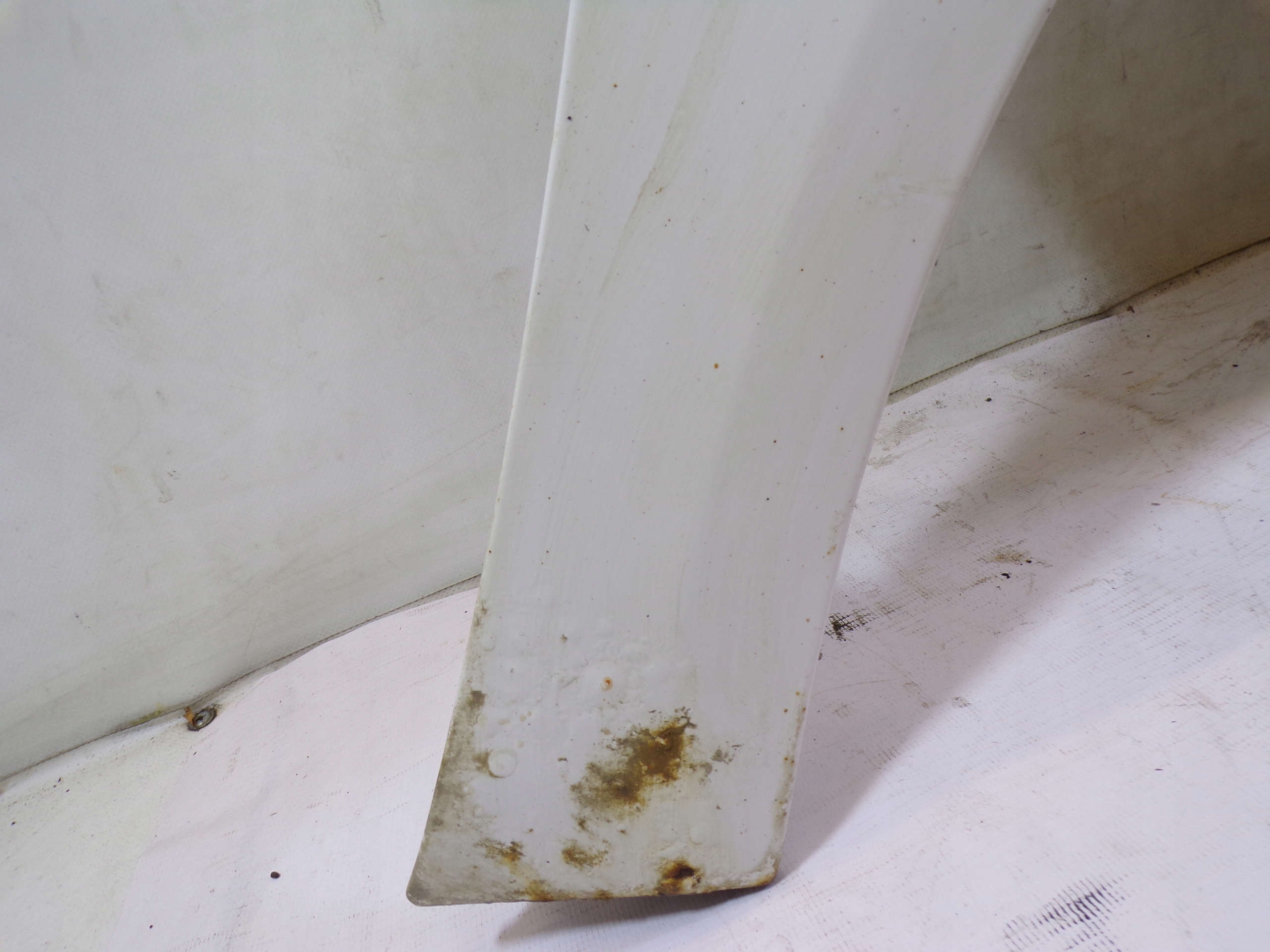 fender right front SKODA FABIA 2 II colour 1026